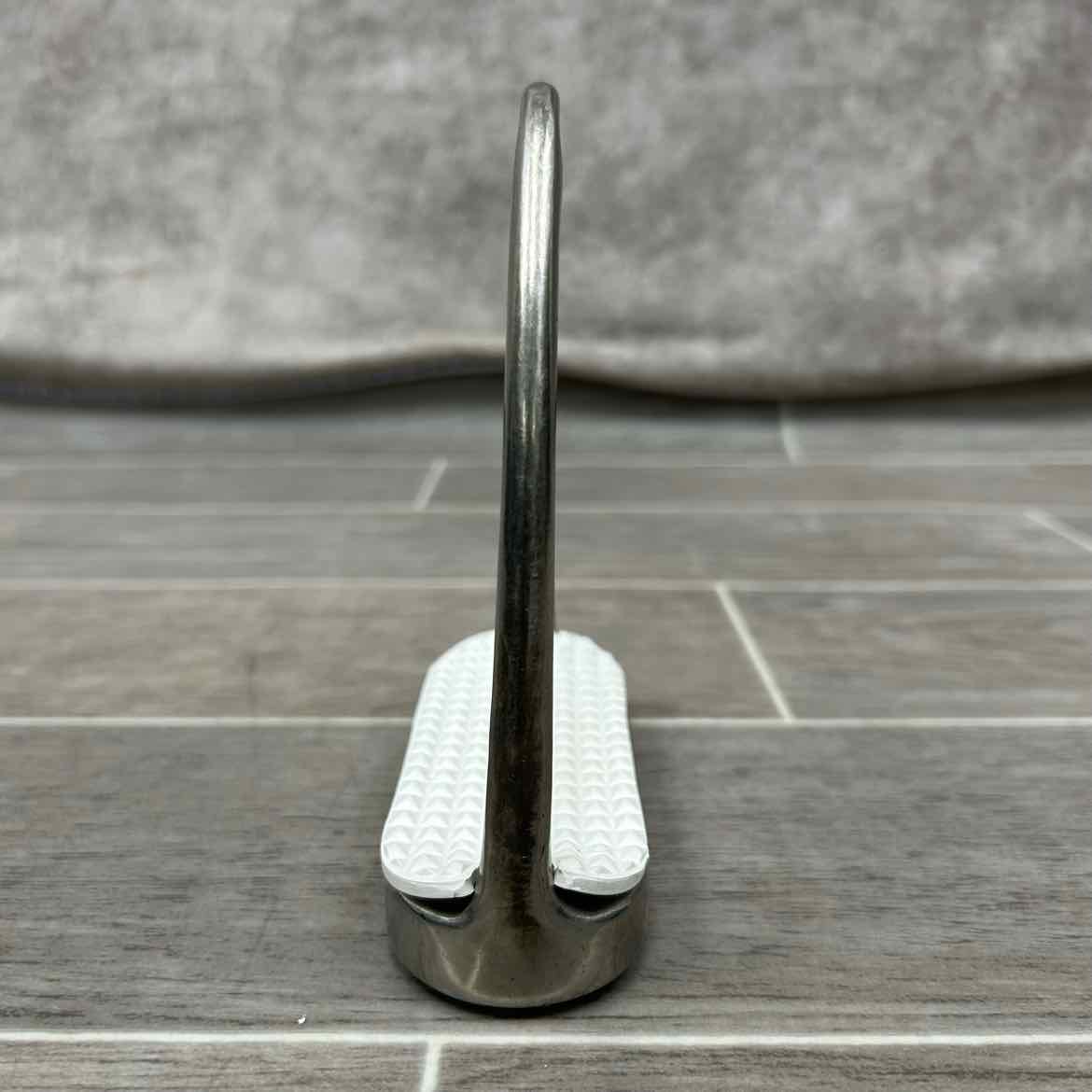 Fillis Stirrup Irons 4.25"