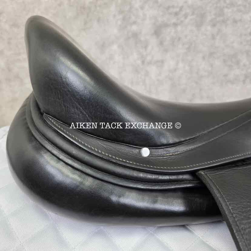 **SOLD** Hermes Corlandus Monoflap Dressage Saddle, 17.5" Seat, Medium Wide Tree, Foam Panels