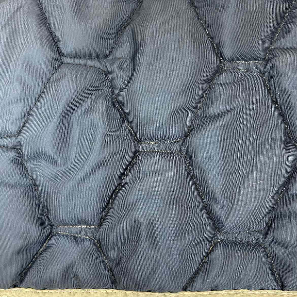 Big D All American Closed Front Stable Blanket, Size 74"