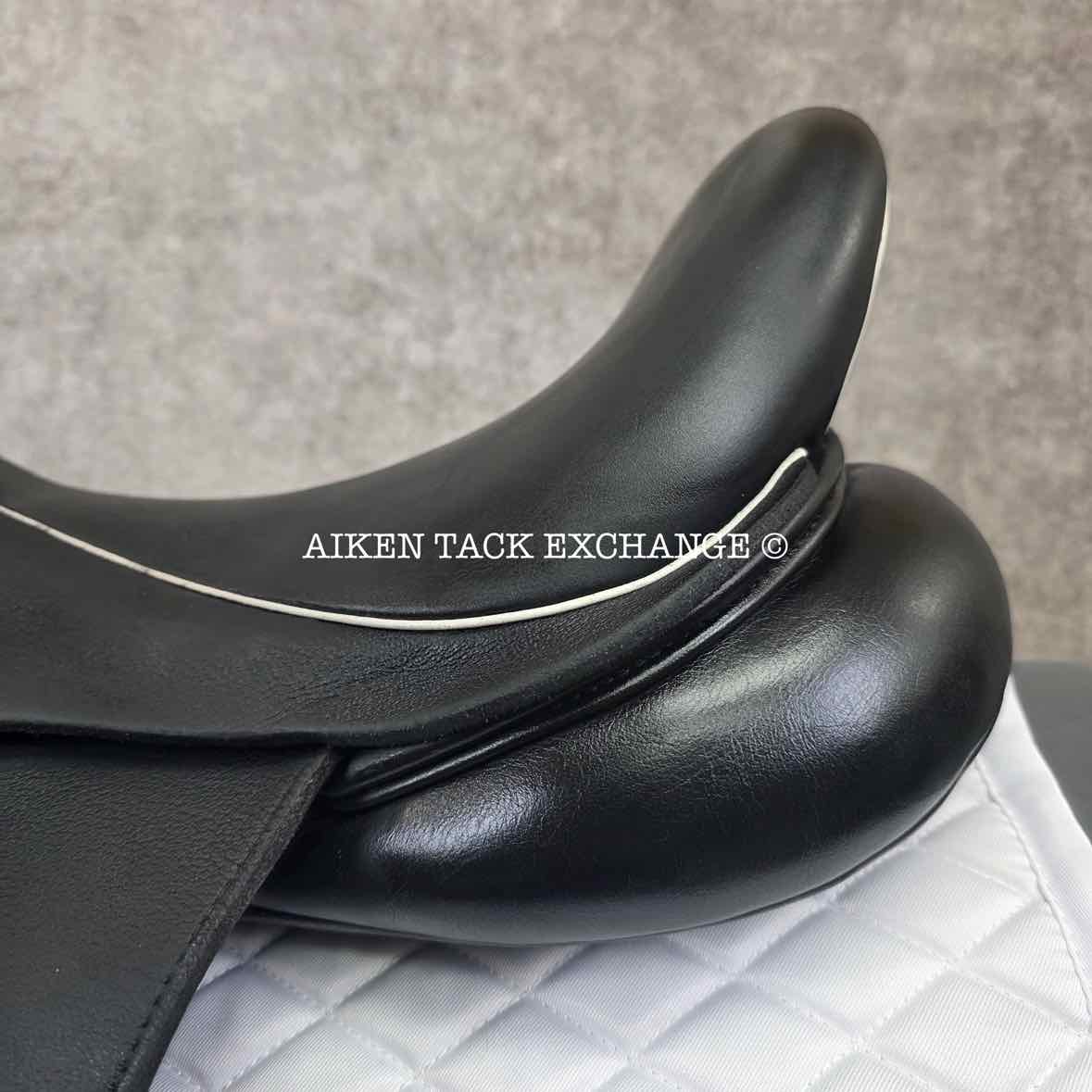 **On Trial** 2017 Custom Saddlery Wolfgang Gemini R Monoflap Dressage Saddle, 17.5" Seat, Adjustable Tree, Wool Flocked Panels
