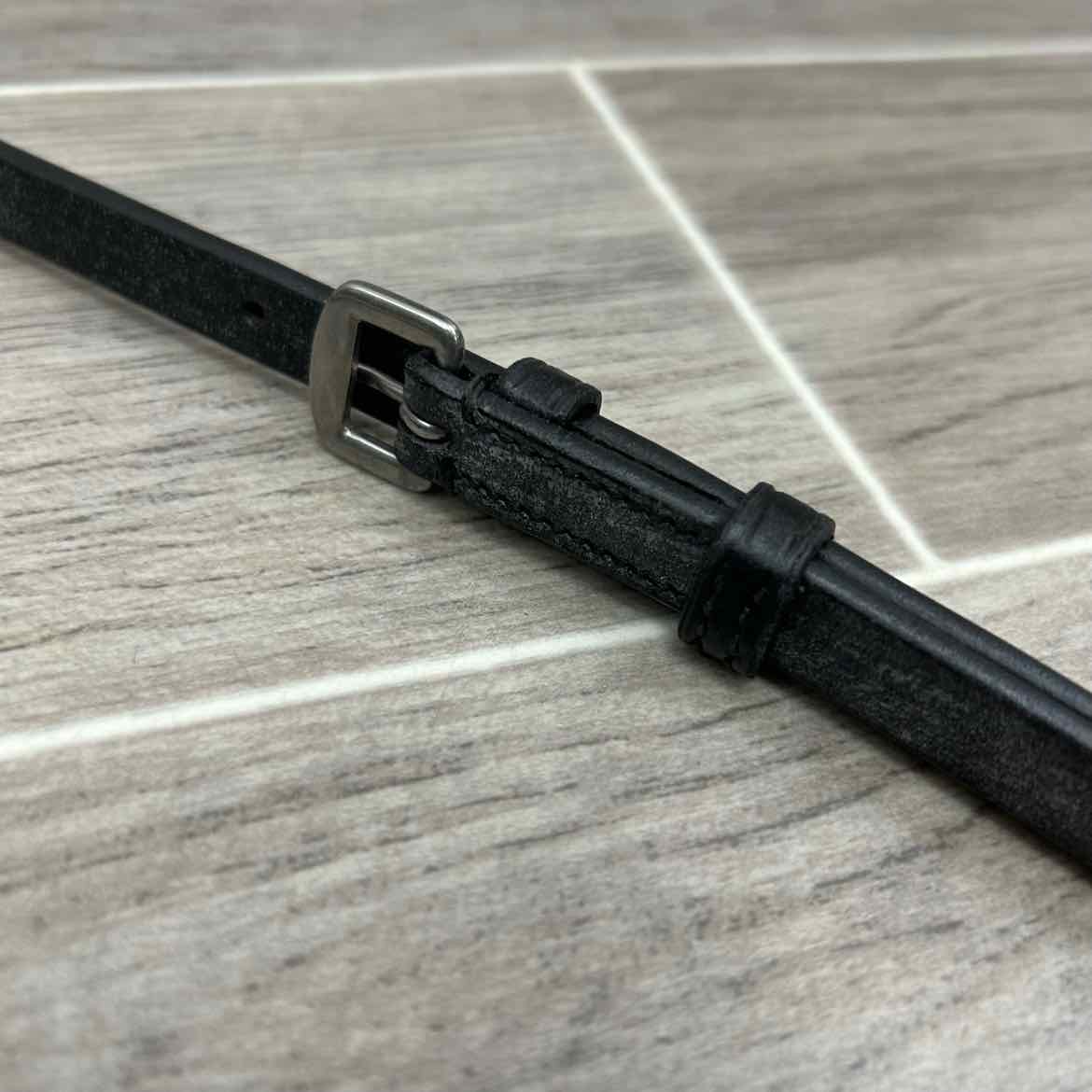 Bradoon Hanger, Black, Size Cob, Brand New