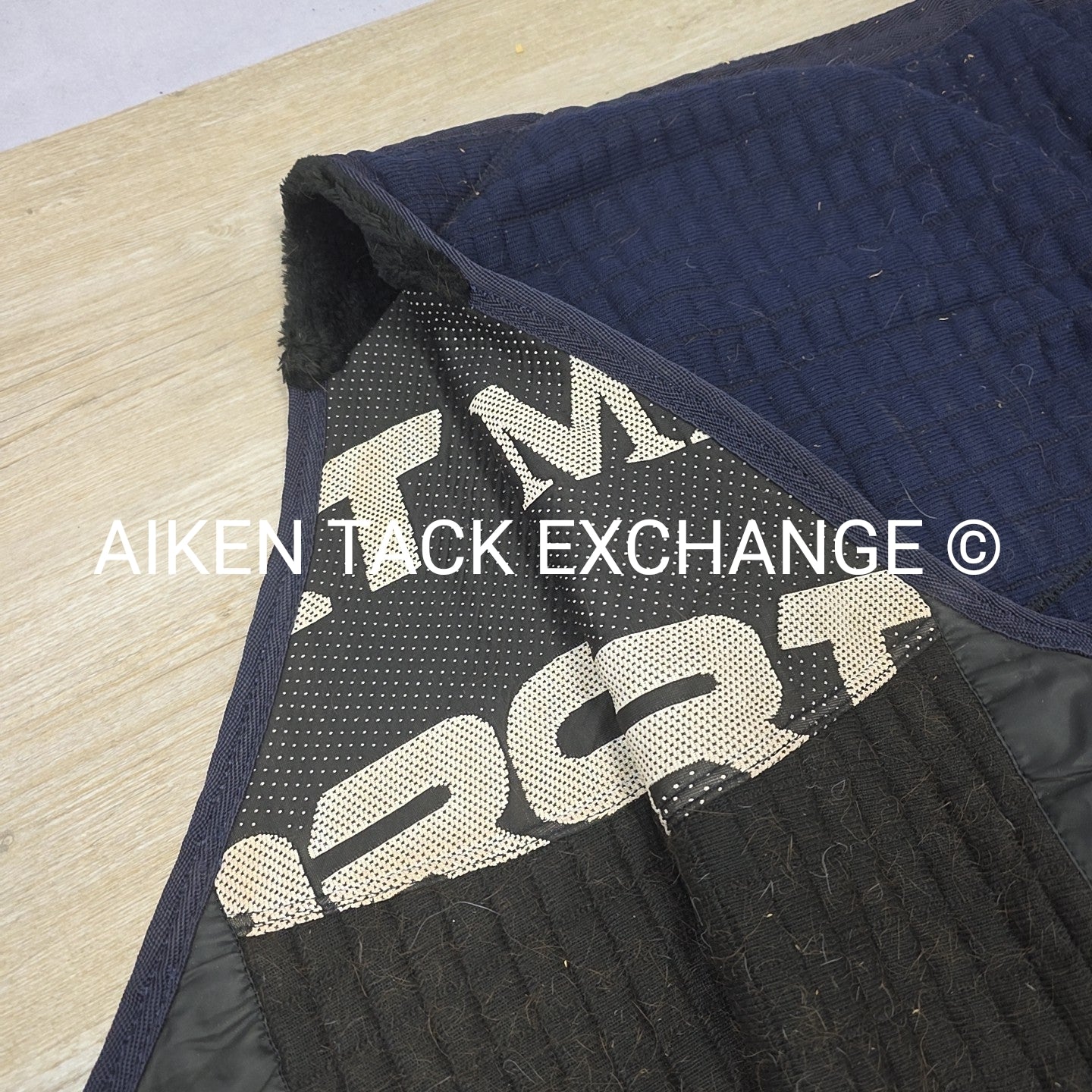 LeMiuex Arika Clima-Tek Cooler, 84"