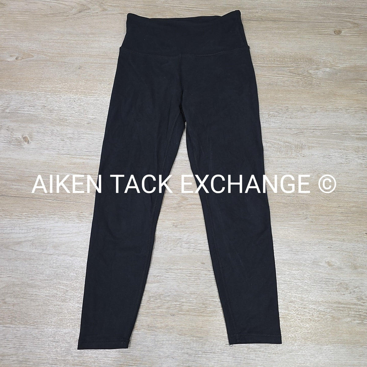 Zobha Leggings, Size Medium