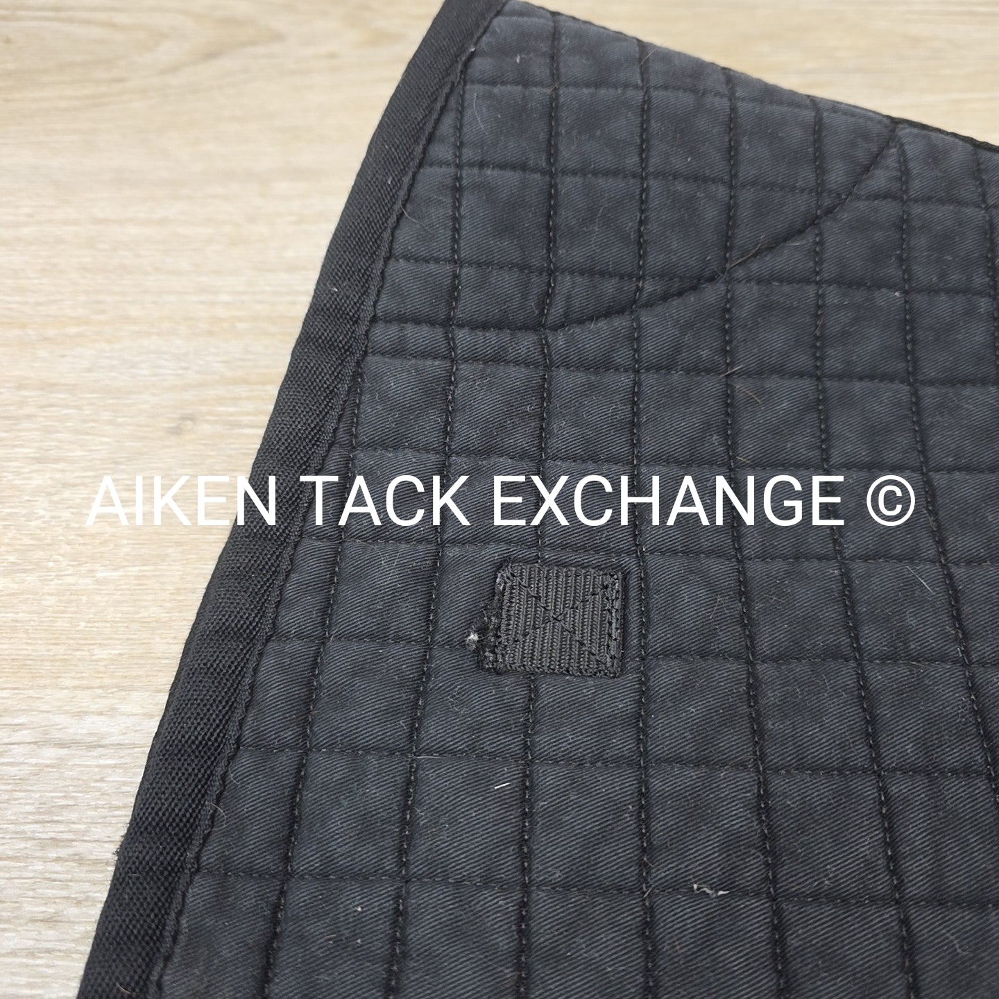 Back on Track Therapeutic Dressage Saddle Pad