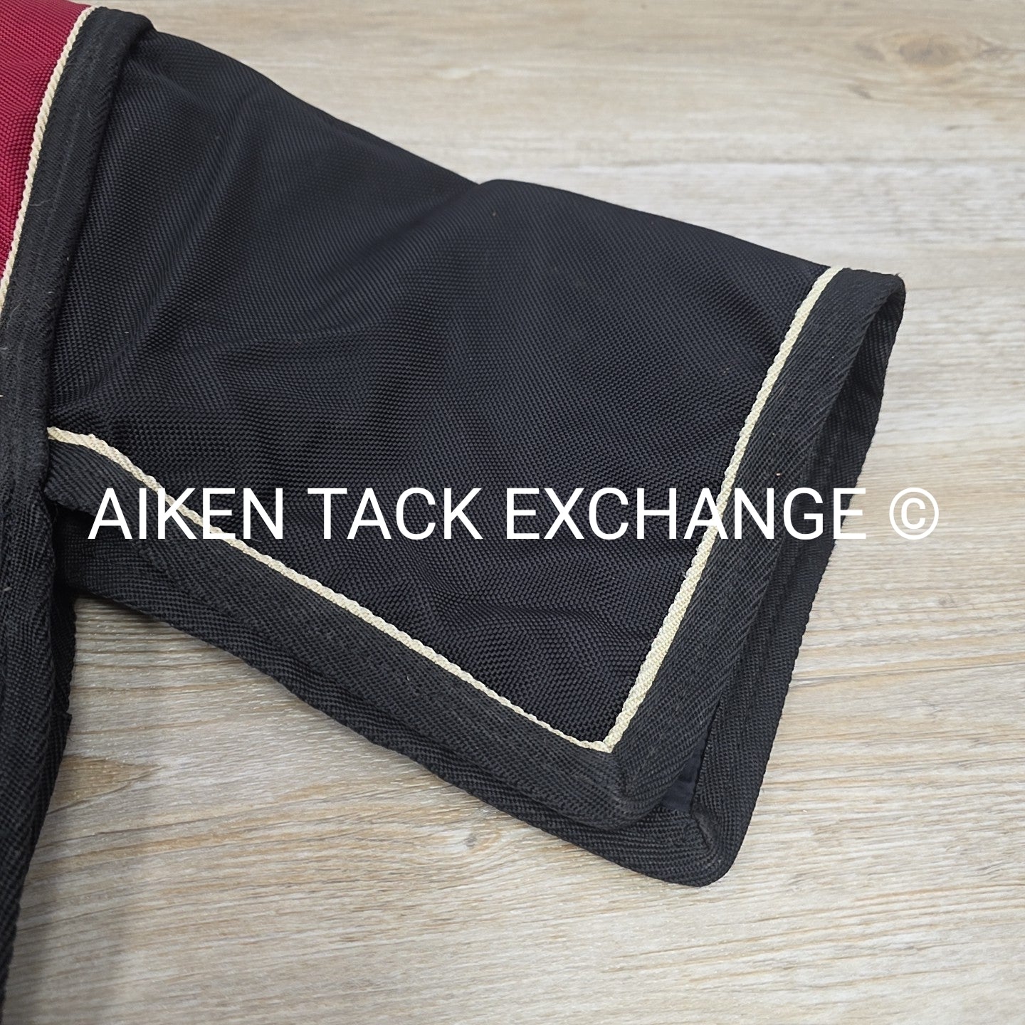 Schneiders VTEK Adjusta-Fit Turnout Sheet, 84"