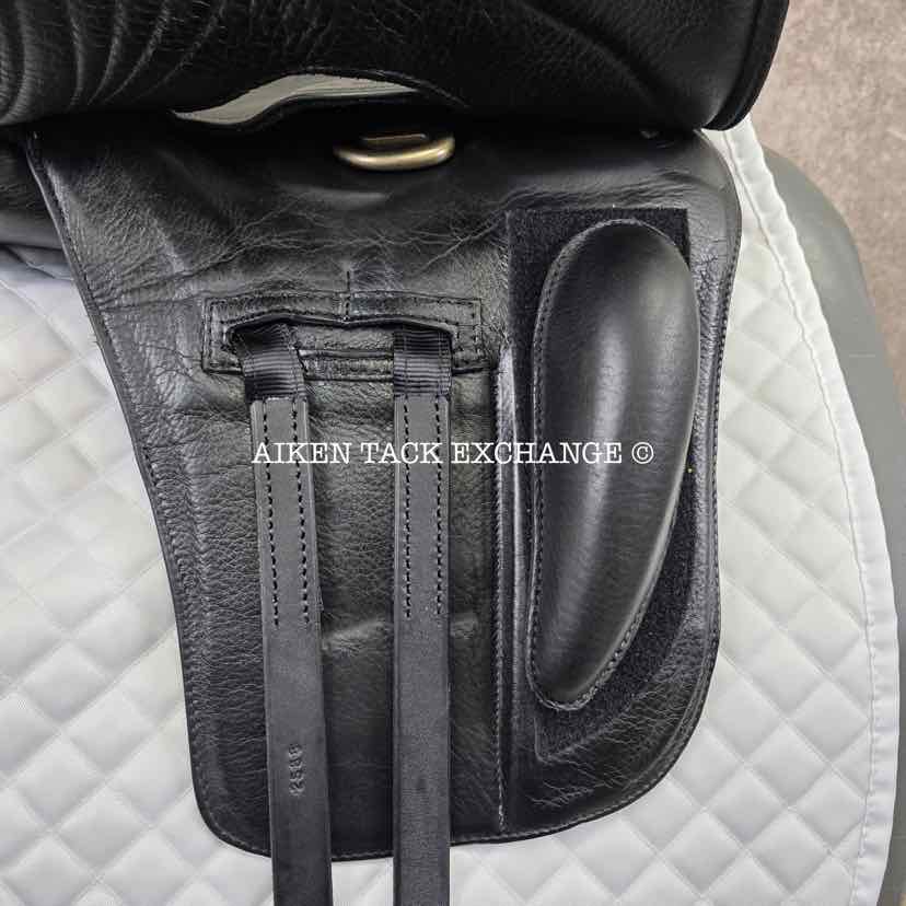 Heather Moffett Enlightened Equitation HM Vogue Dressage Saddle, 17" Seat - SoftTree