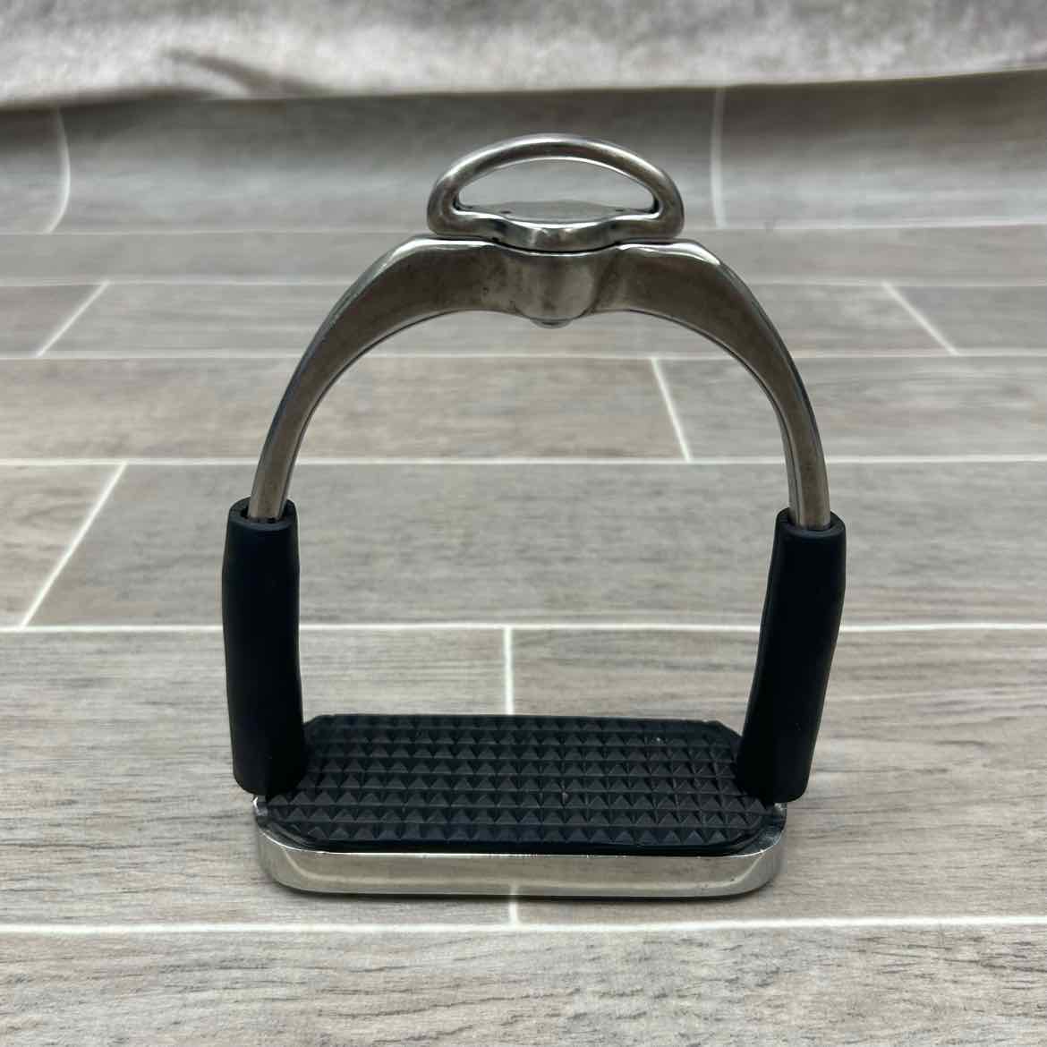 MDC Ultimate Stirrups, 4.75'