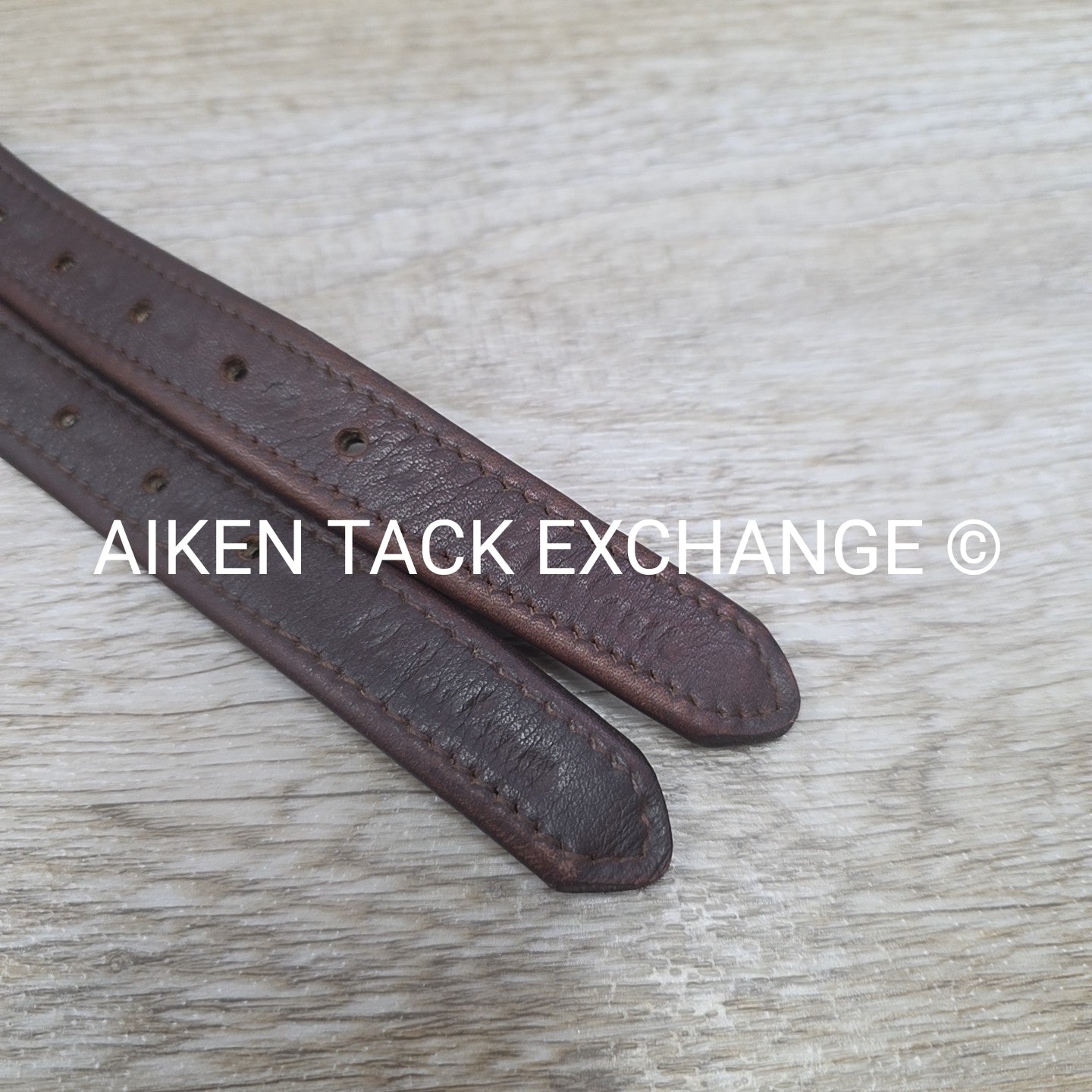 M. Toulouse Lined Stirrup Leathers, Brown, 54"