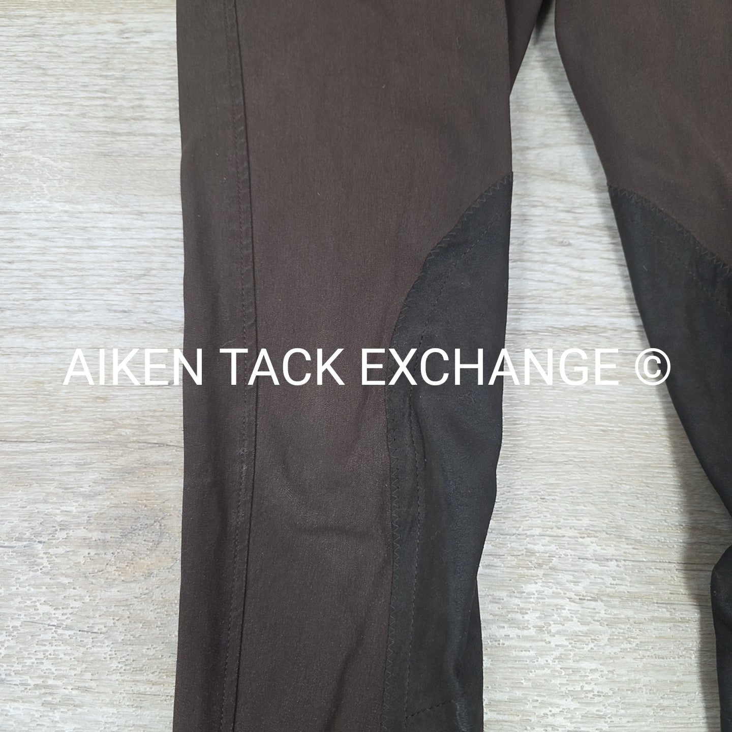 Tailored Sportsman Trophy Hunter Knee Patch Breeches, Size 24