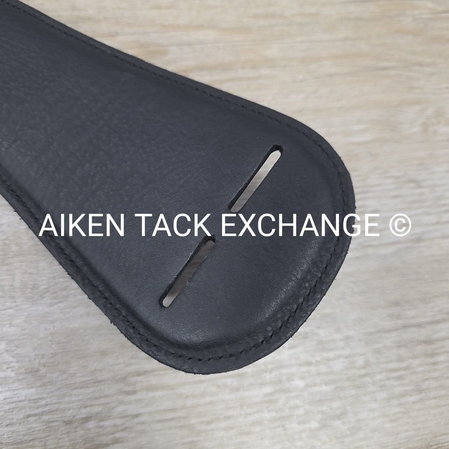 Contour Anatomic Shoulder Relief Girth, Black, 30"