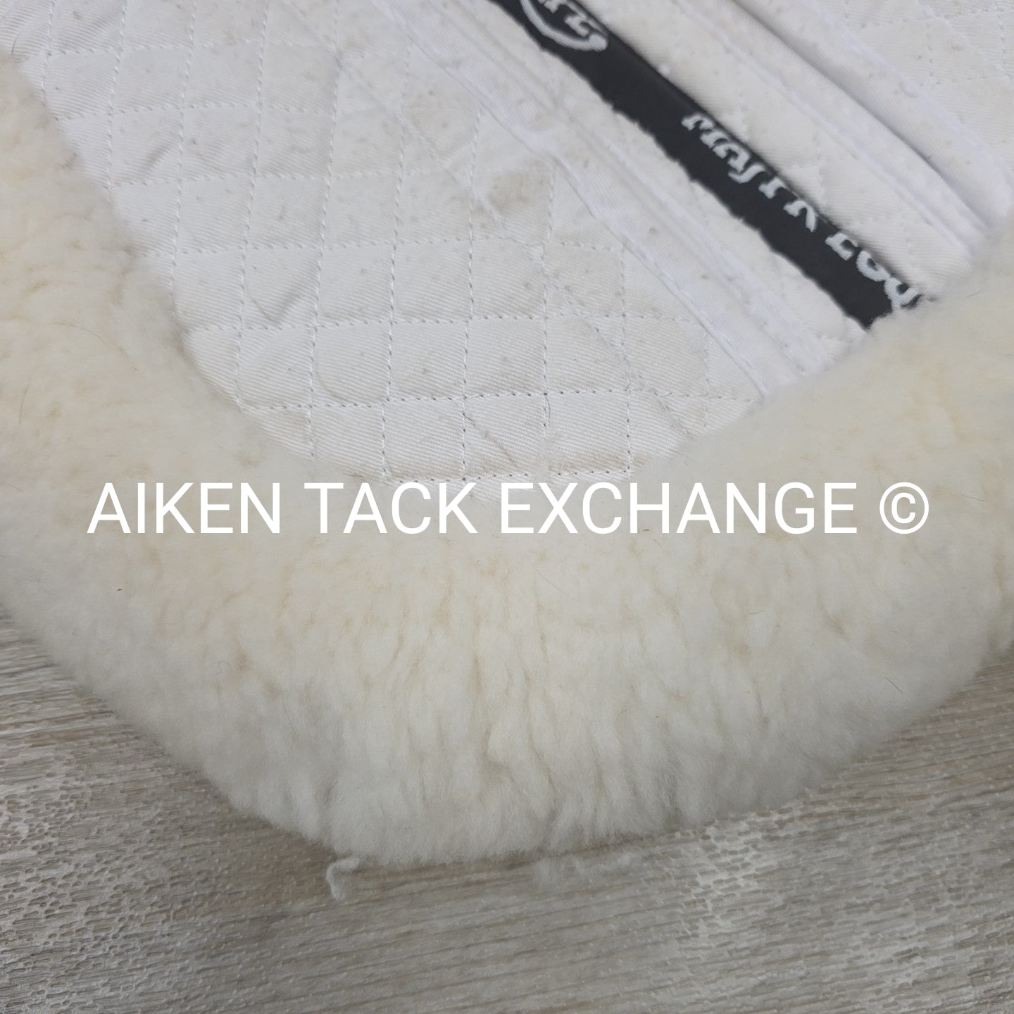 Majyk Equipe Ergonomics Correction Sheepskin Half Pad with Impact Shims, Size Me
