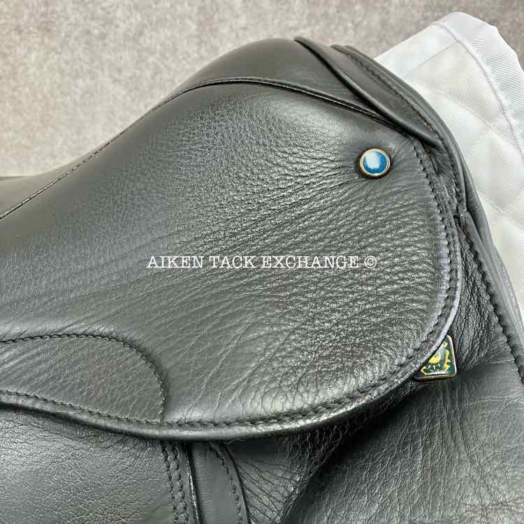 **SOLD** 2013 Stubben D Genesis Dressage Saddle, 18" Seat with Biomex, 31 cm Tree - MW/W, Wool Flocked Panels
