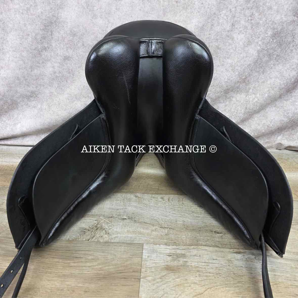 Cardanel Olympik MK2 Dressage Saddle, 17" Seat - Short Flap, Medium Narrow Tree, Wool Flocked Panels