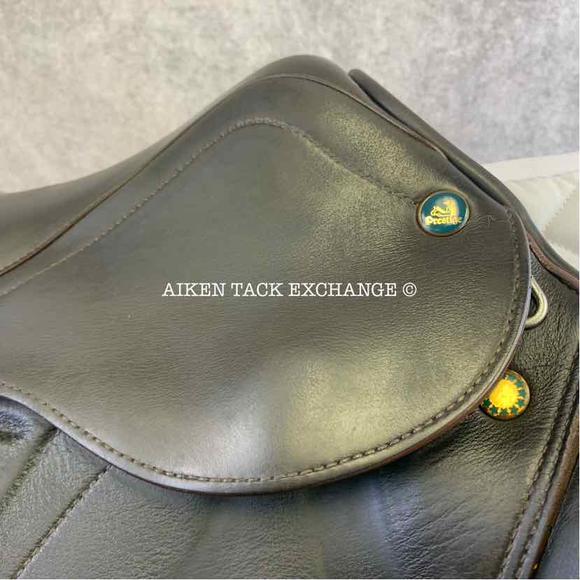 **SOLD** 2020 Prestige Versailles Close Contact Jump Saddle, 16" Seat, 34 Tree - M/MW, Wool Flocked Panels