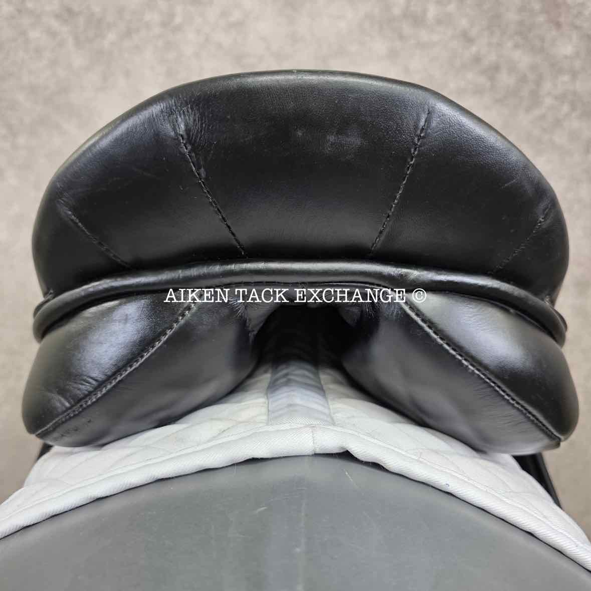 Performer Dressage Saddle, 17.5" Seat, Wide Tree, Wool Flocked Panels