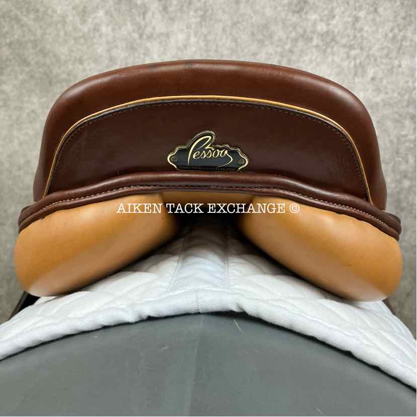 **SOLD** 2017 Pessoa Rodrigo Close Contact Jump Saddle, 16.5" Seat, Adjustable Tree - XCH Changeable Gullet, Foam Panels