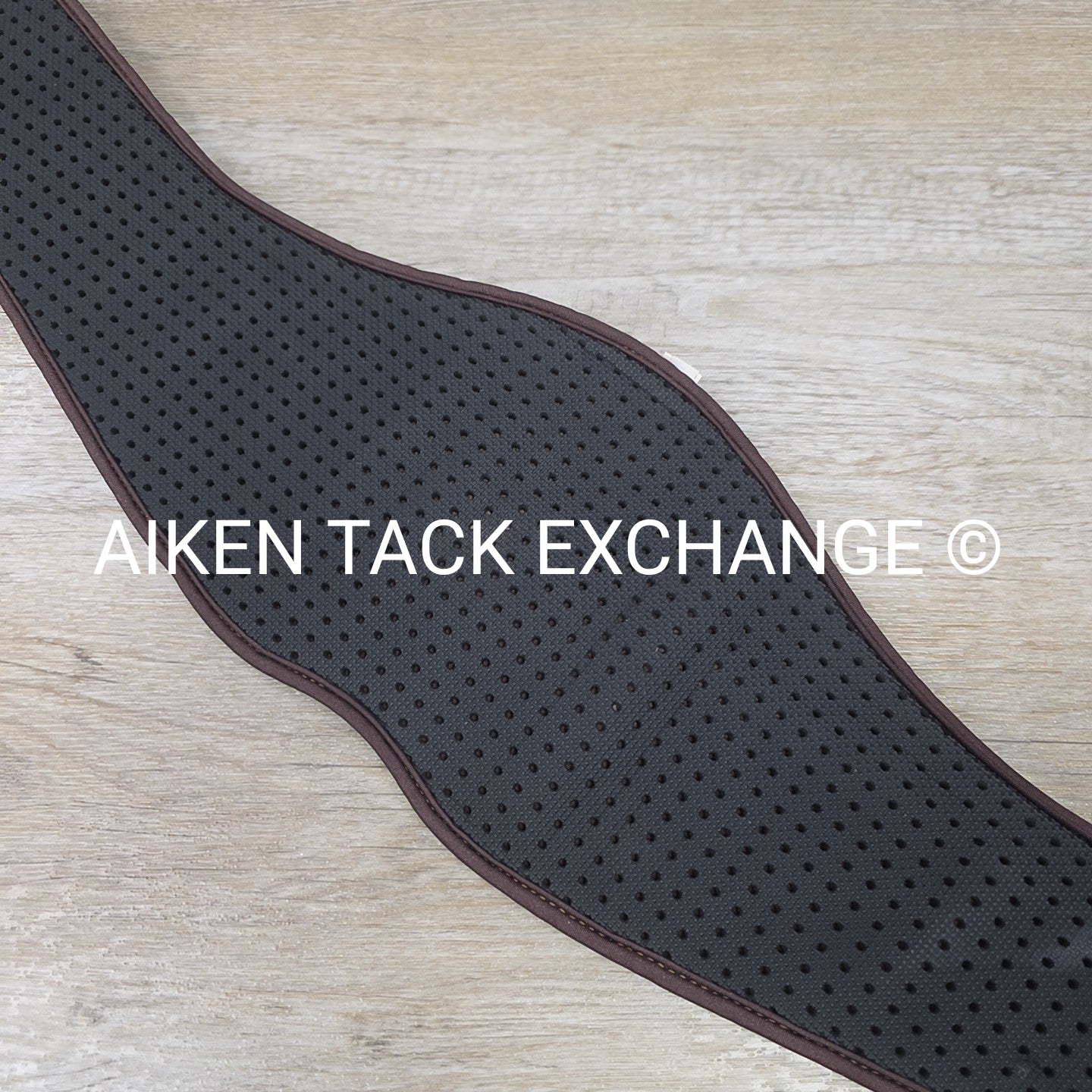 Professional's Choice VenTech Contour Jump Girth, Brown, 44"