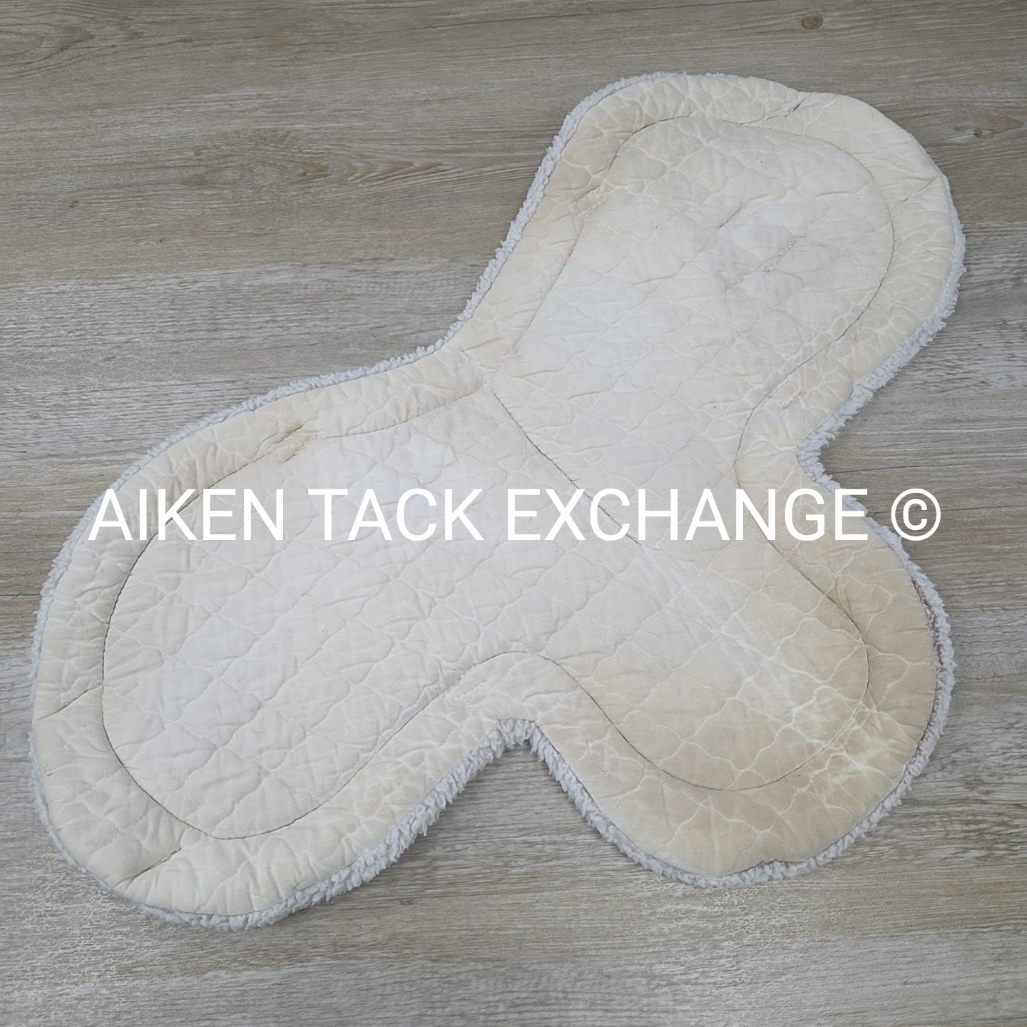 BARGAIN BUNDLE: Toklat Medallion & Toklat Medallion SuperQuilt Saddle Pads