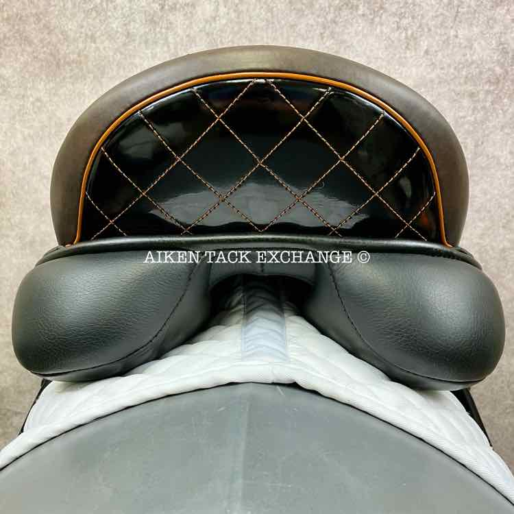 2019 Trilogy Amadeo Elite Dressage Saddle, 18" Seat, Medium Wide Tree, Wool Flocked Panels