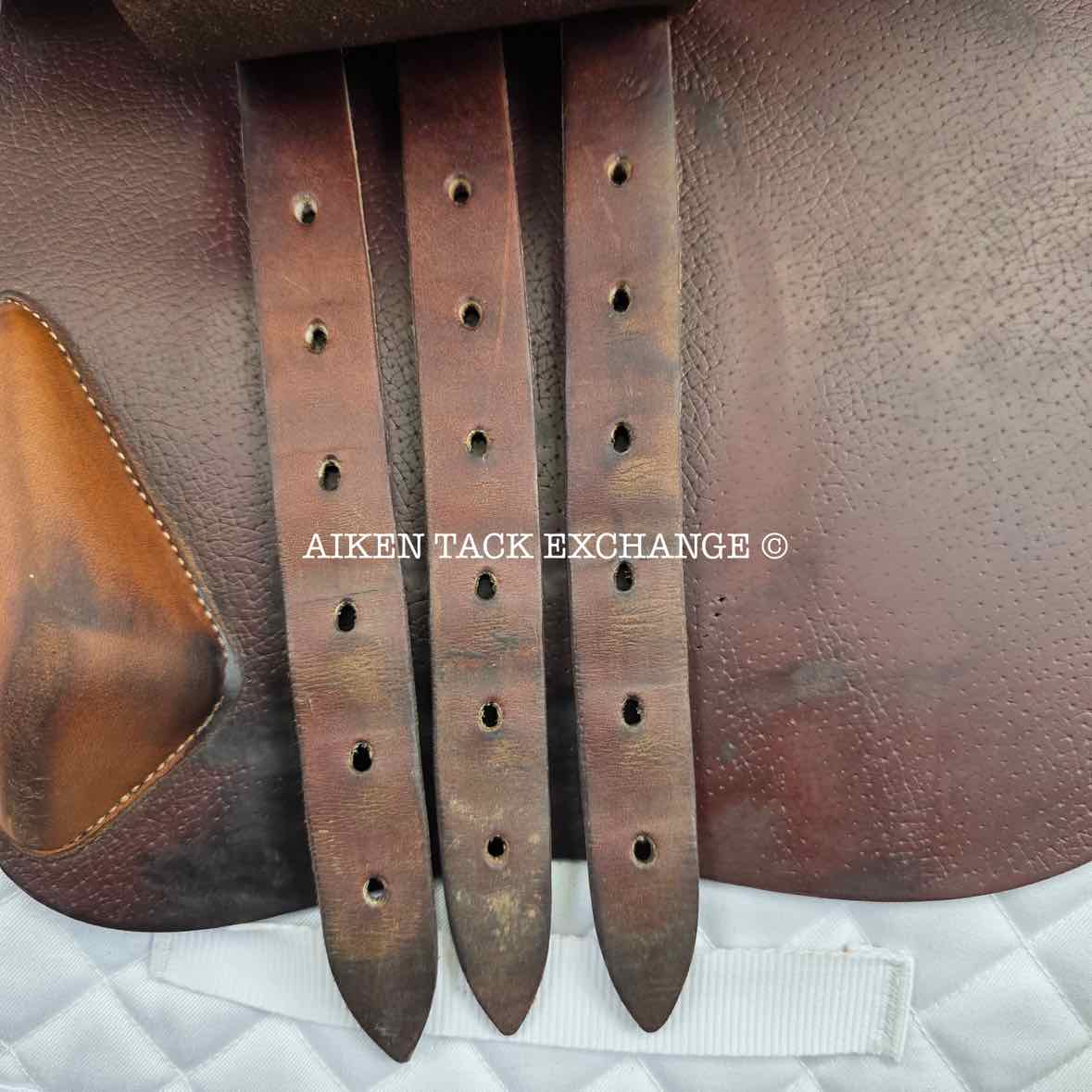 2015 Devoucoux Oldara Close Contact Jump Saddle, 17.5" Seat, 3 Flap, Medium Wide Tree, D3D Panels, Full Buffalo Leather