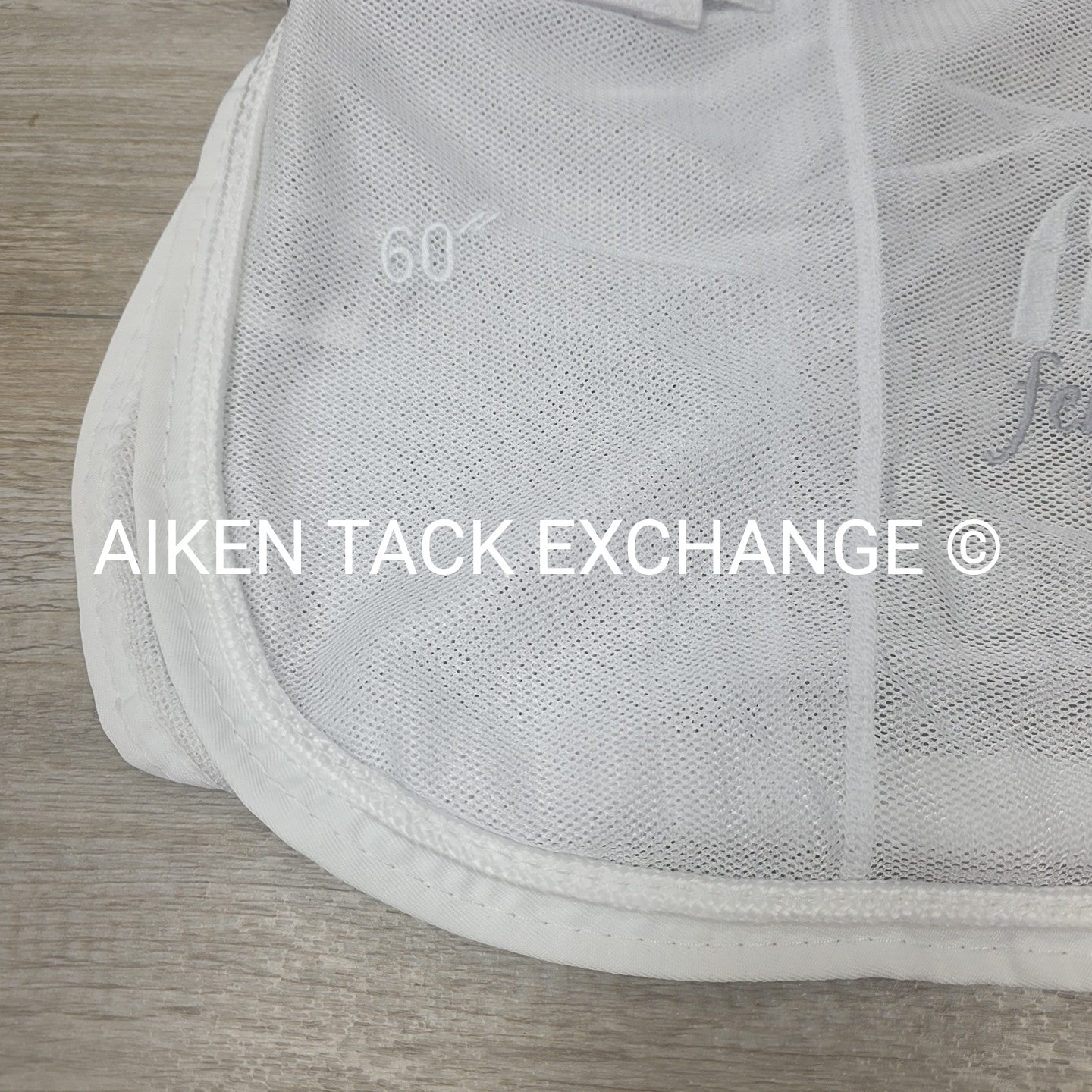 Fenwick Equestrian BodyGuard Mesh Cooler, White (has some marks) 60"