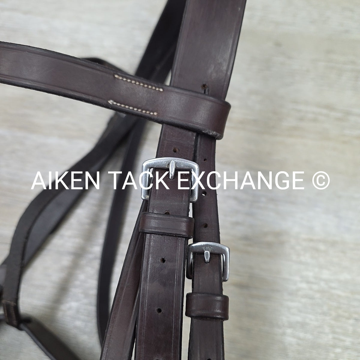 Horse Country Flat Hunt Bridle with Matching Flat Reins, Brown, Size Full
