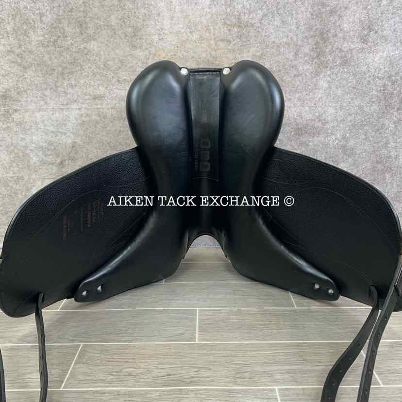 **SOLD** 2014 Devoucoux Mendia Makila Lab Monoflap Dressage Saddle, 18" Seat, 3 Flap, Medium Wide Tree, Foam D3D Panels