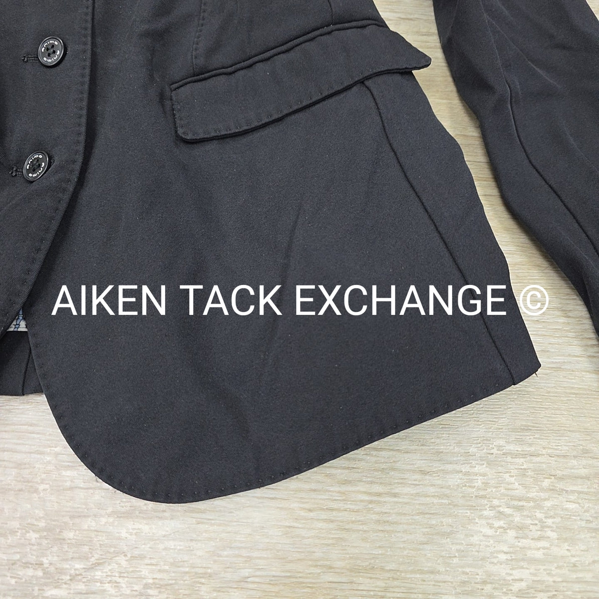 Animo Show Coat, Size US 8 / I 44