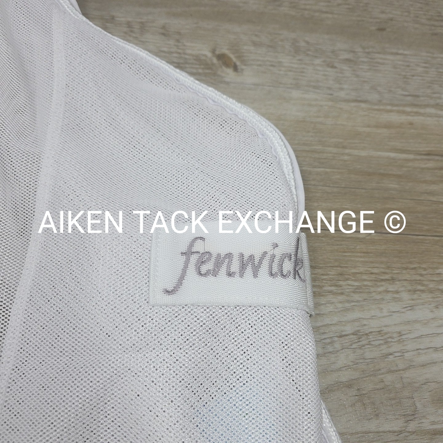 Fenwick Equestrian BodyGuard Mesh Cooler, White (has some marks) 62"