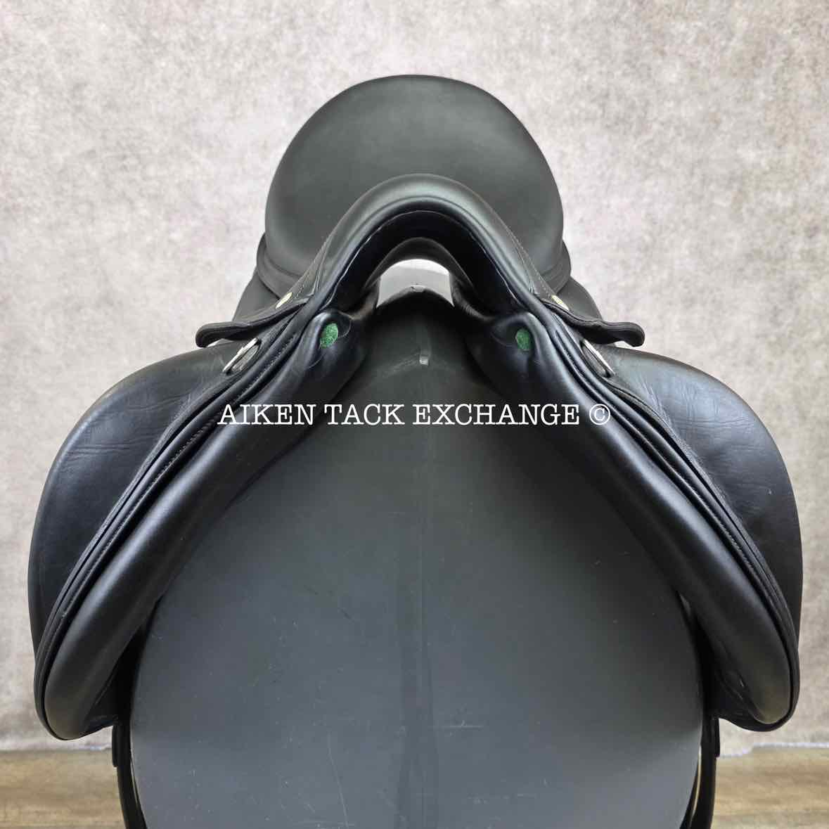 2001 Devoucoux Makila Monoflap Dressage Saddle, 17" Seat, 2A Flap, M/MW Tree, Foam Panels, Full Buffalo Leather