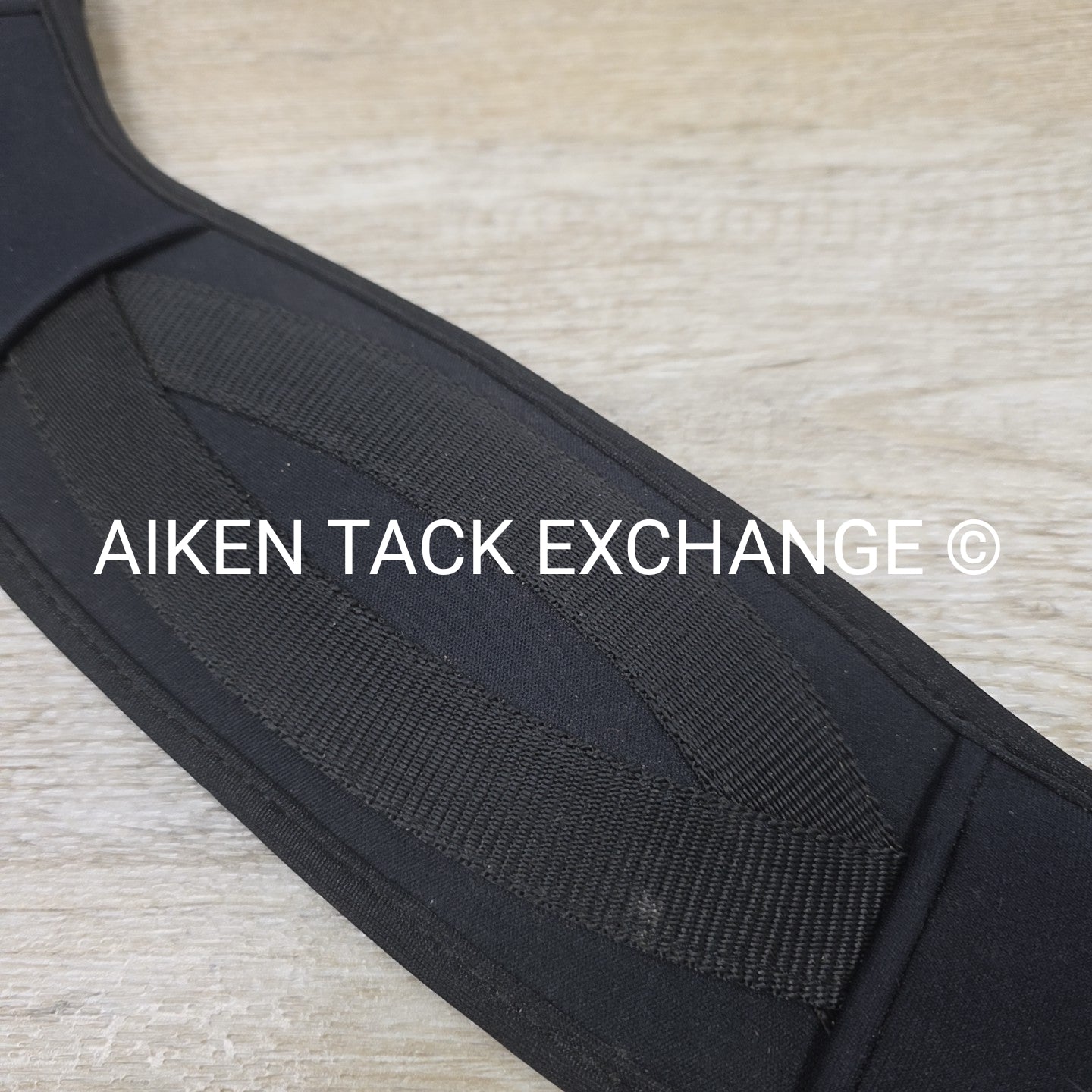 Ovation Body Form Gel Dressage Girth, Black, 20"