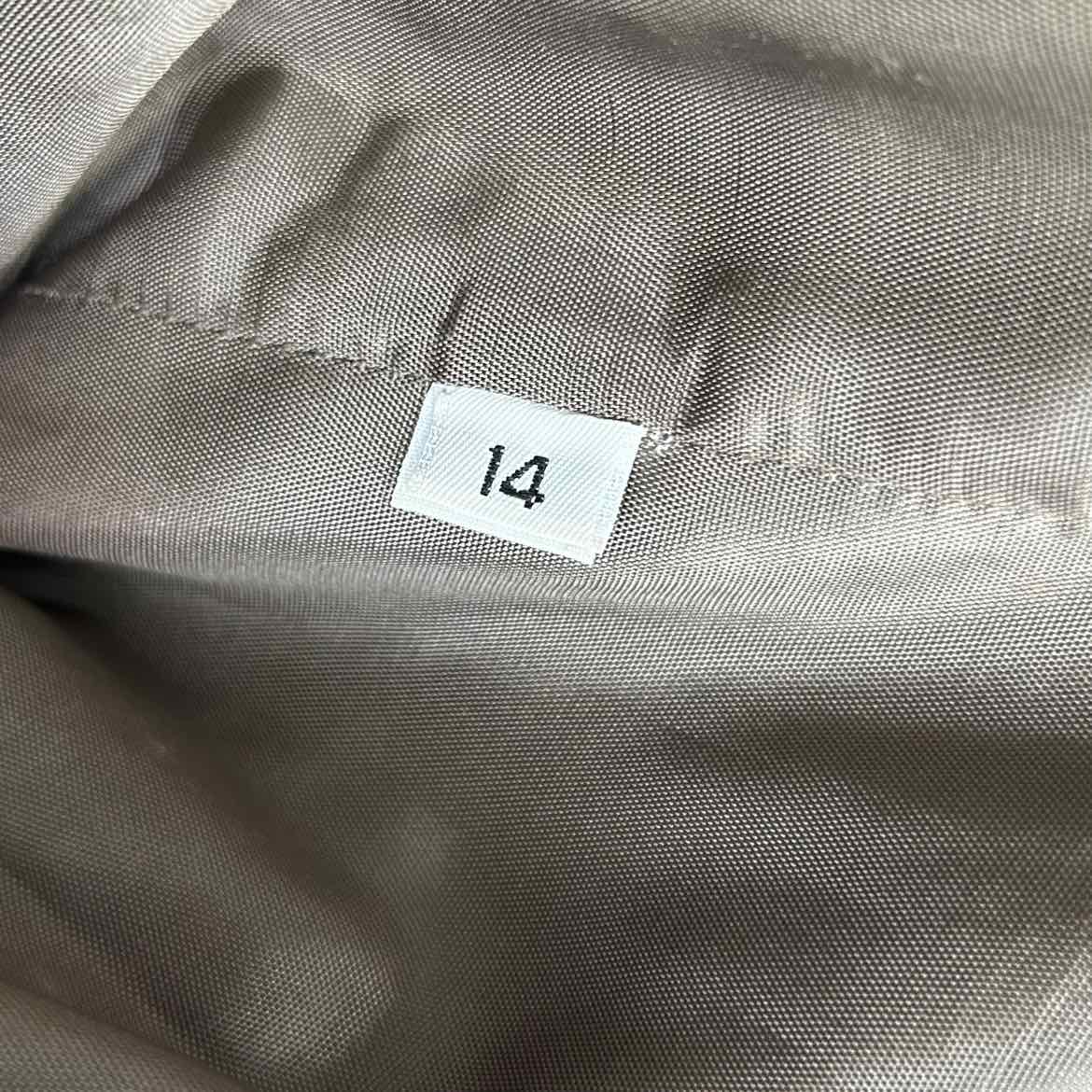 Van Teal Hunt Coat, Size 14