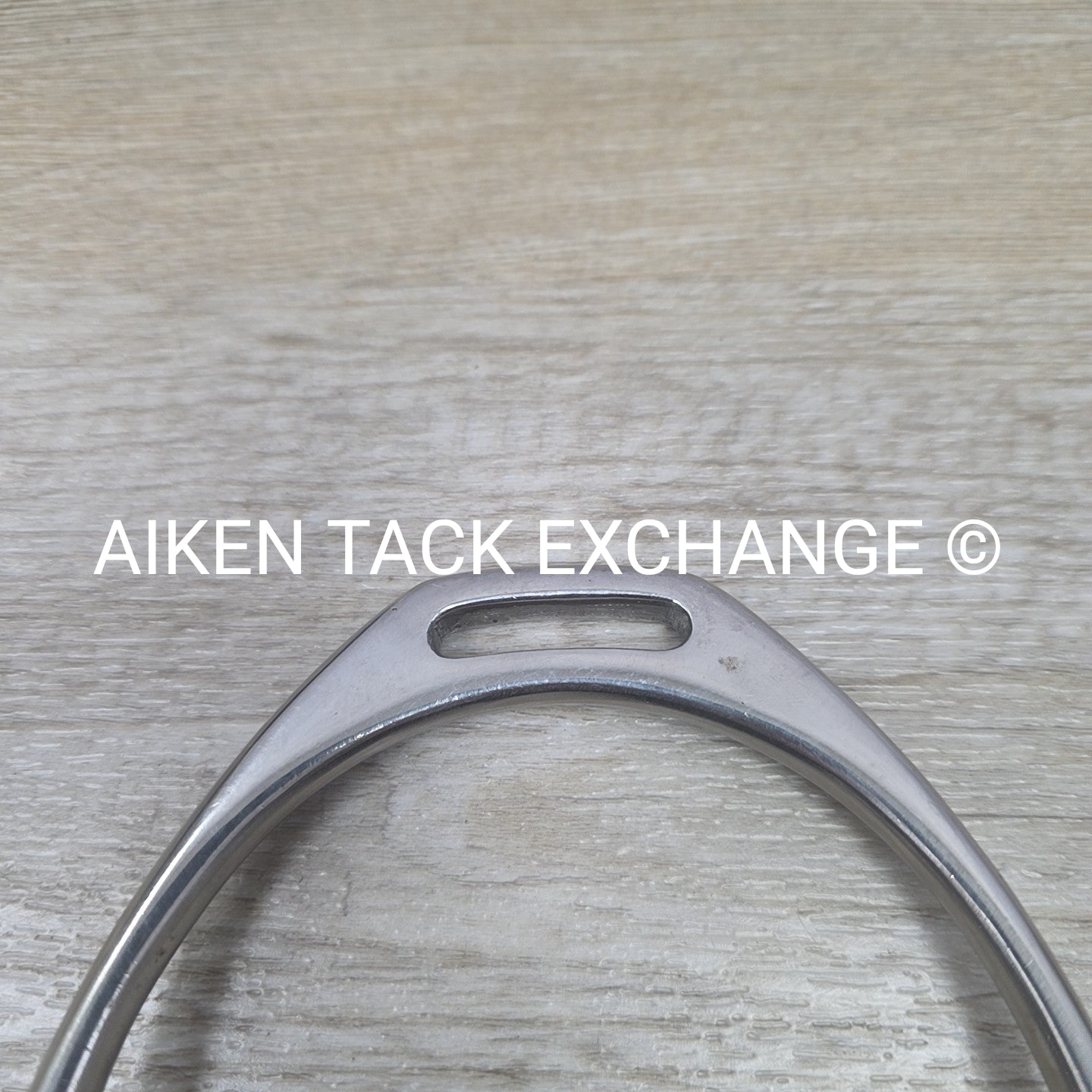 Fillis Stirrup Irons with Super Comfort Pads, 4.5"