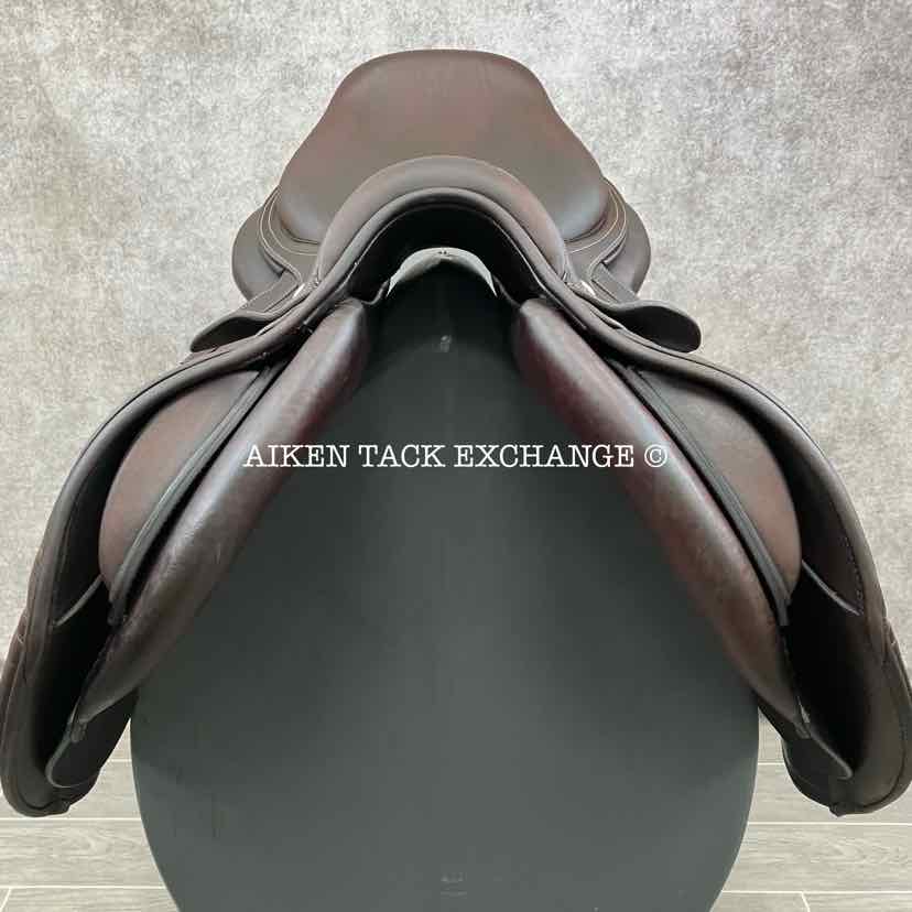2019 CWD SE02 Close Contact Jump Saddle, 17.5" Seat, 3C Flap, Medium Tree, Foam Panels, Full Buffalo Leather