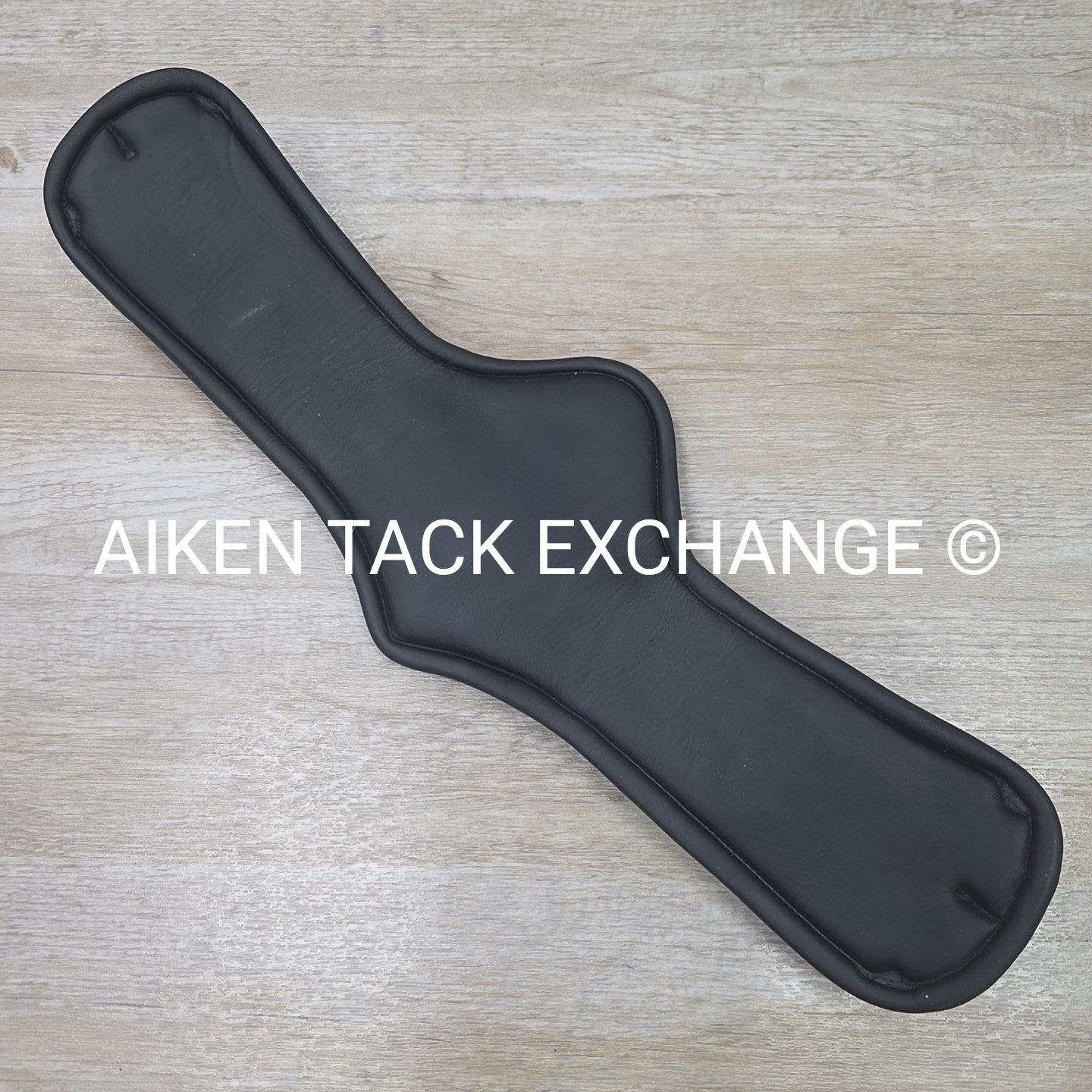 Voltaire Short Anatomic Dressage Girth, Black, 20"