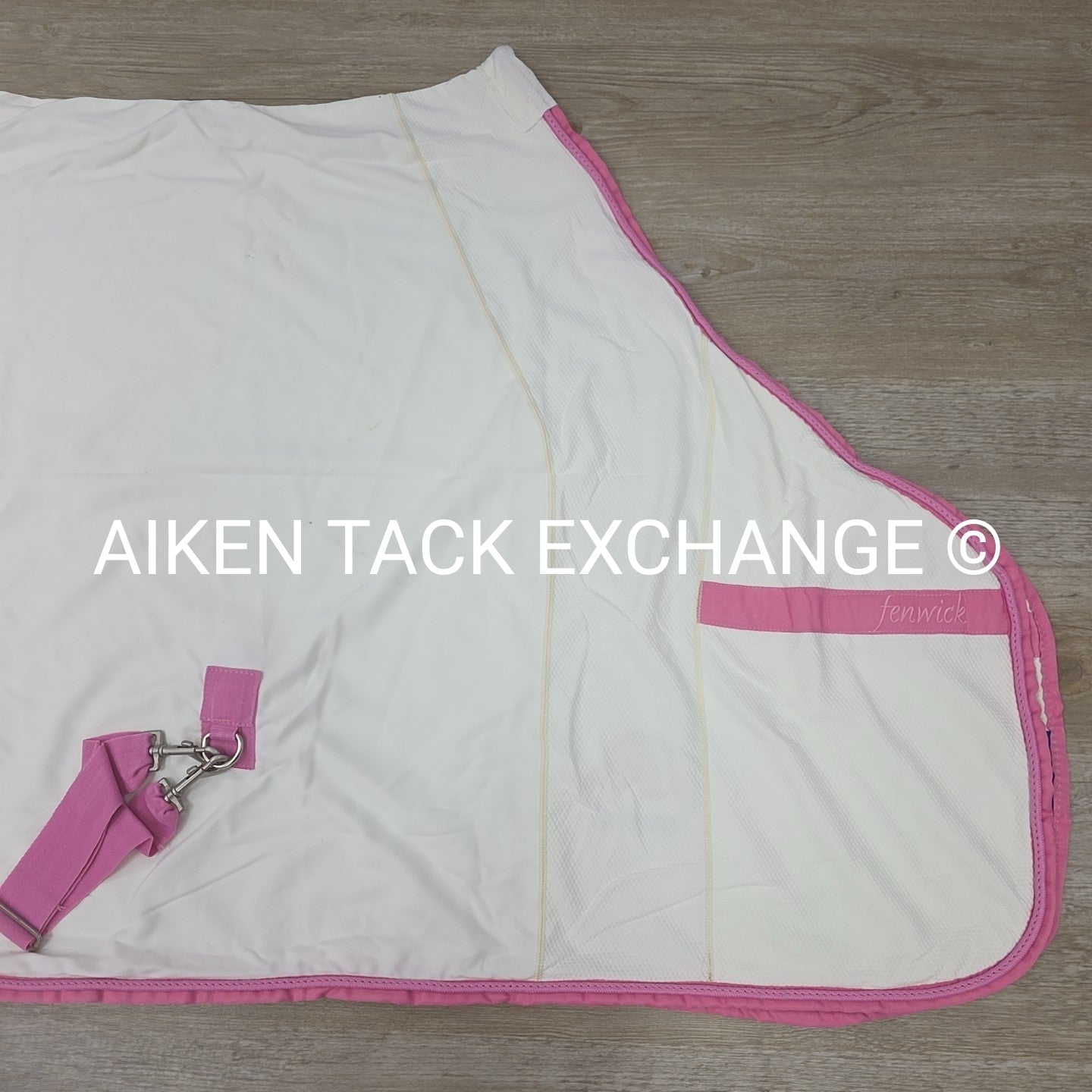 Fenwick Equestrian Pop Star Dress Sheet Sporty Cooler, 68"