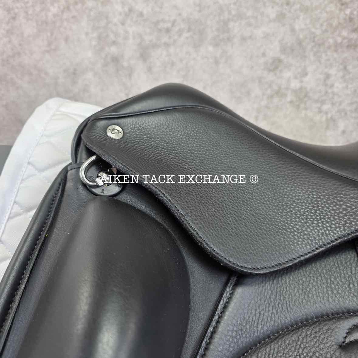 2023 Envy by Custom Saddlery Motion Monoflap Dressage Saddle, 17" Seat, Adjustable Tree, Wool Flocked Panels