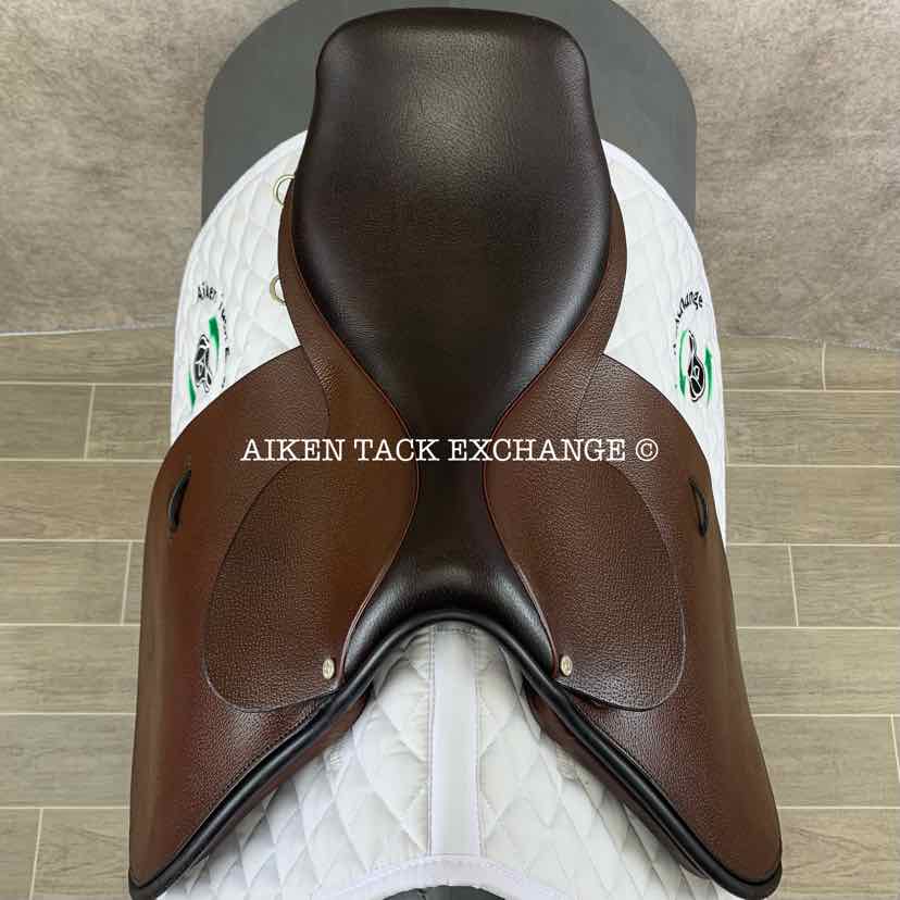 Ainsley Darby Close Contact Saddle, 17" Seat, Medium Tree, Foam Panels