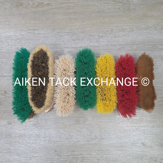 BARGAIN BUNDLE: 7 Grooming Brushes