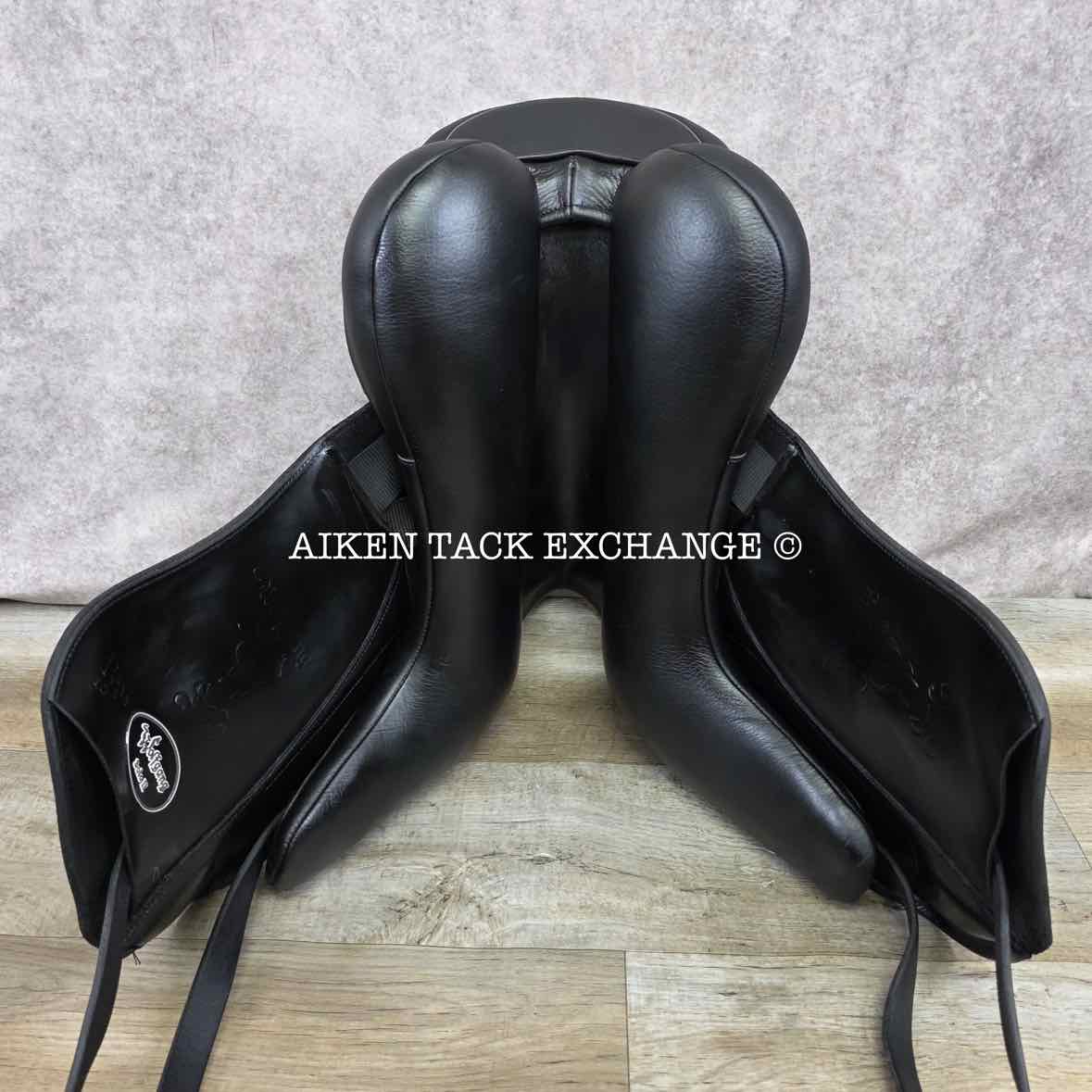 2021 Custom Saddlery Wolfgang Solo II Monoflap Dressage Saddle, 17.5" Seat - Short Flap, Adjustable Tree, Wool Flocked Panels