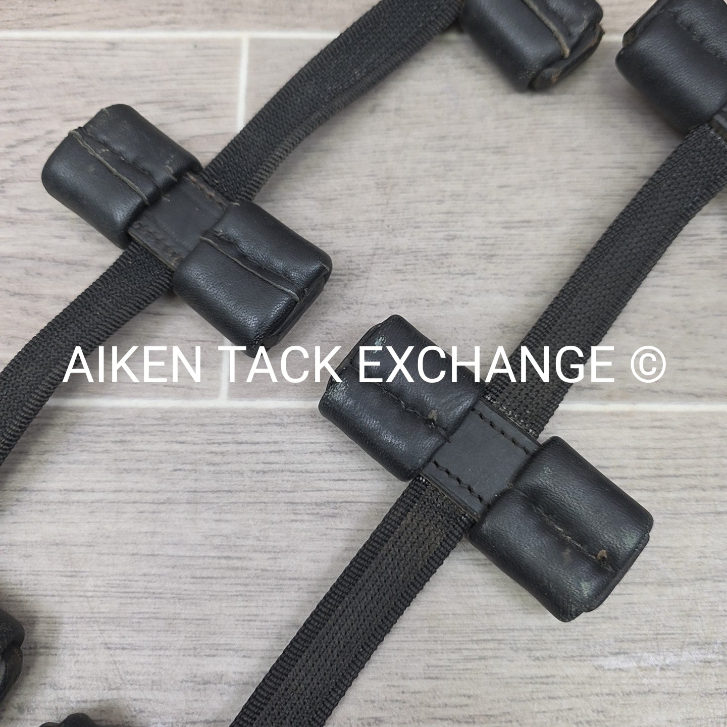 Correct Connect Aaron Vale Reins with 3 Padded Hand Grips, Black, Size Full