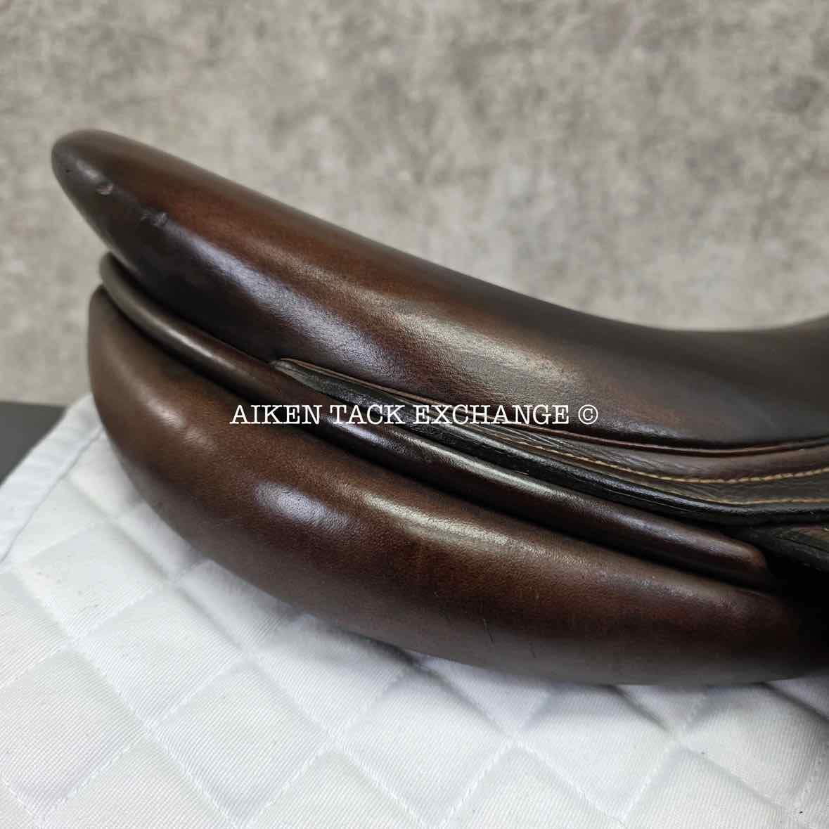 2007 Butet Monoflap Jump Saddle, 17" Seat, 3 Flap, Medium Tree, Foam Panels, Full Calfskin Leather