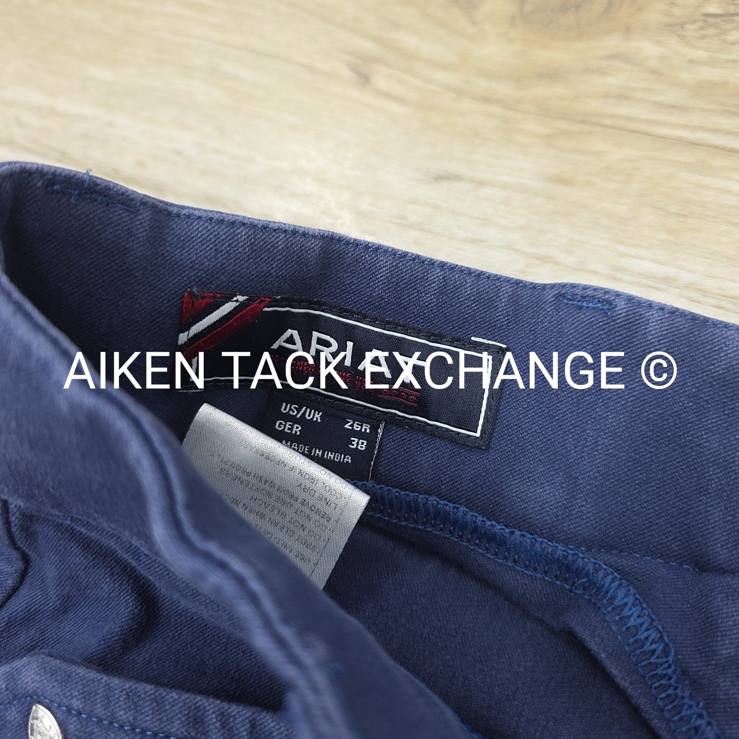 Ariat Heritage Knee Patch Breeches, Size 26 R