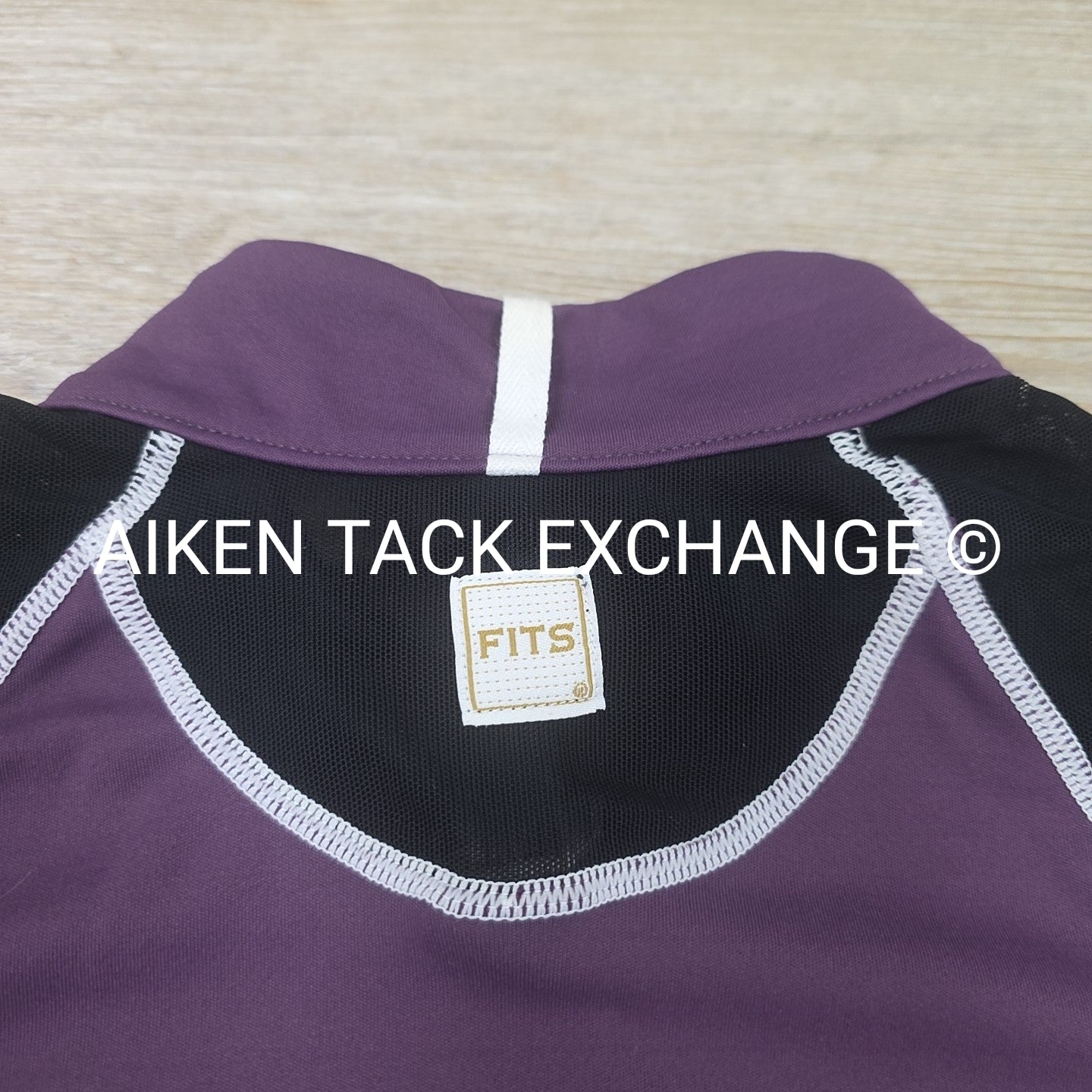 FITS Short Sleeve Mesh Tech Top, Women's Large