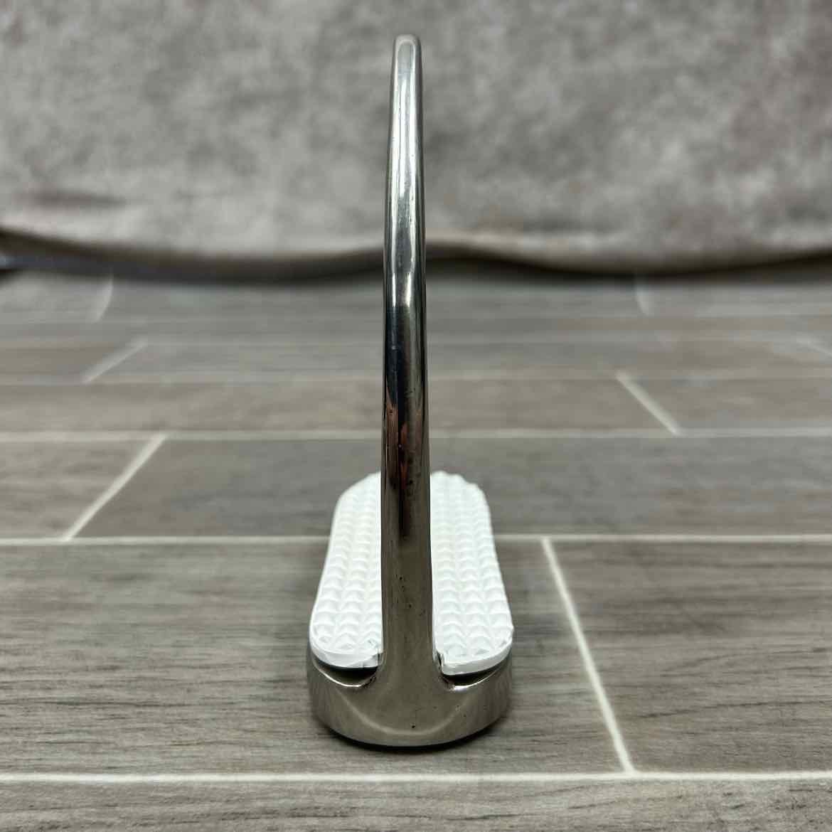 Fillis Stirrup Irons 4.25"