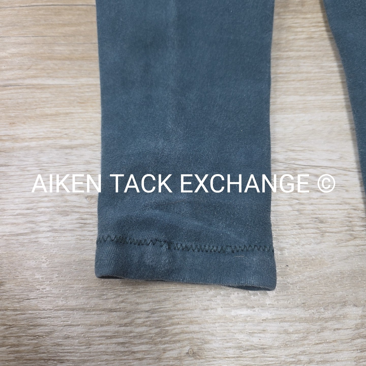 BARGAIN BUNDLE: Devon-Aire Full Seat & On Course Knee Patch Breeches, Size 26