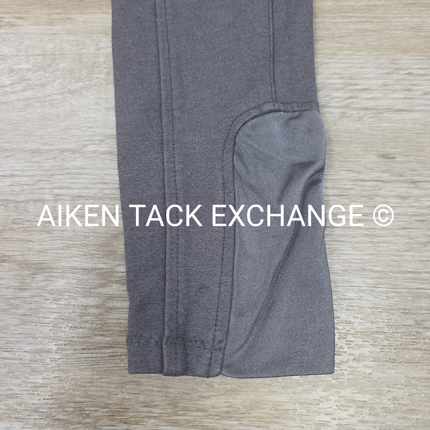 HR Farm Silicone Grip Knee Patch Pull On Breeches, Size 10