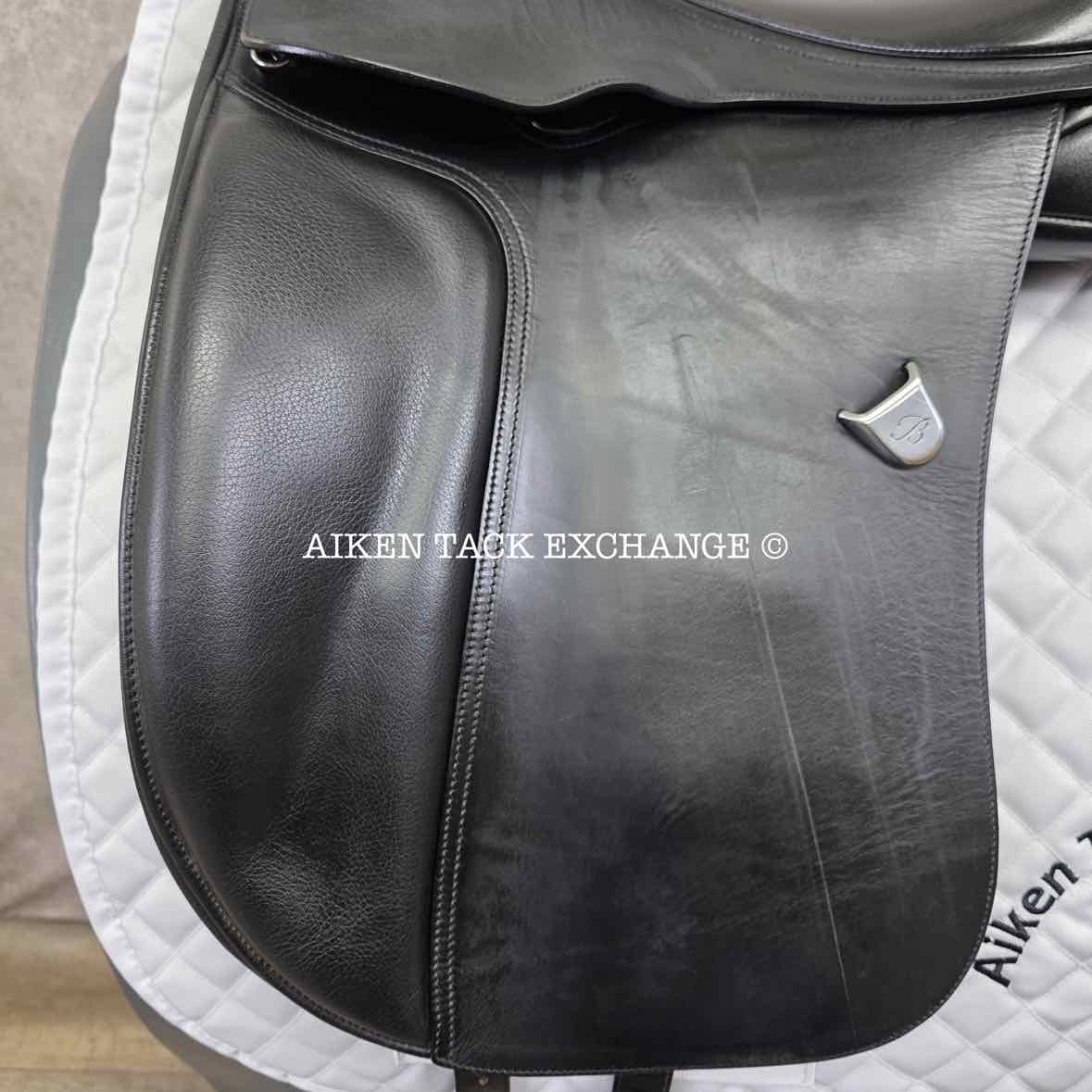 2011 Bates Dressage Saddle, 17.5" Seat, Adjustable Tree - Changeable Gullet, CAIR Panels