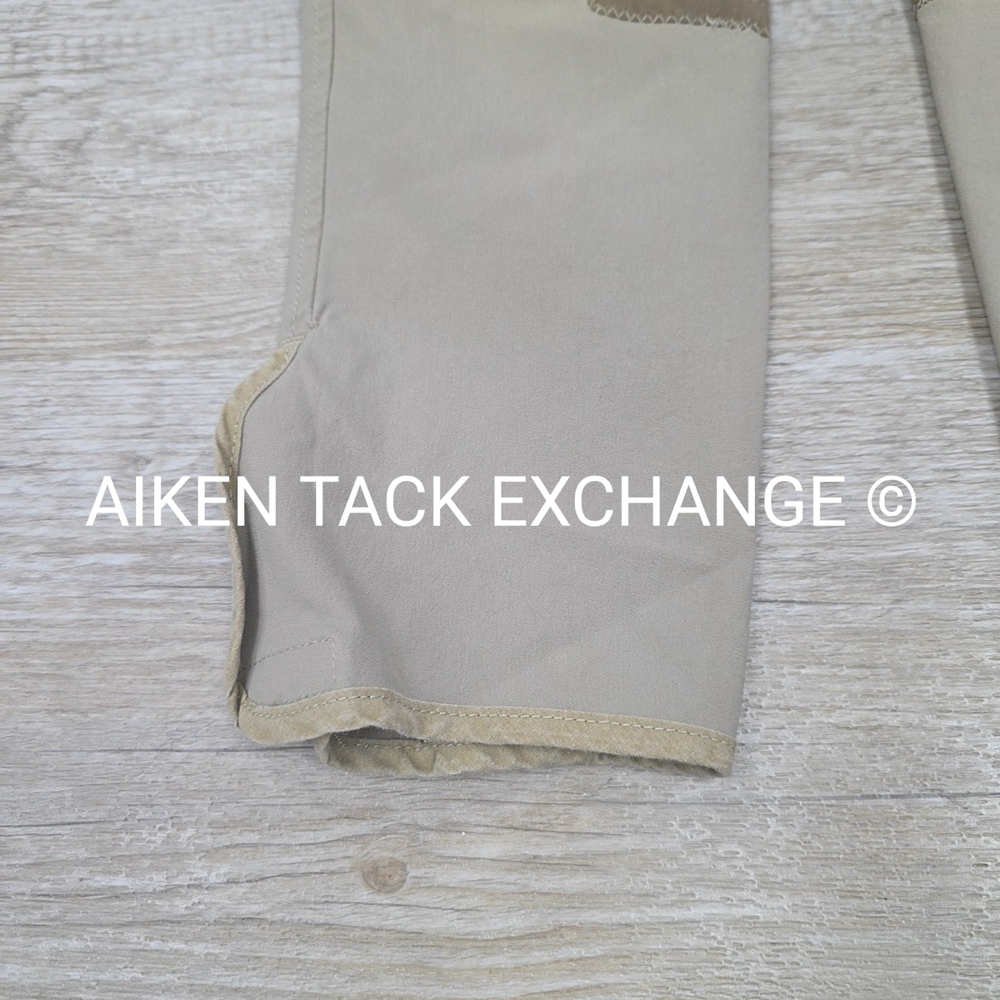 Tailored Sportsman Trophy Hunter Knee Patch Breeches, Size 24