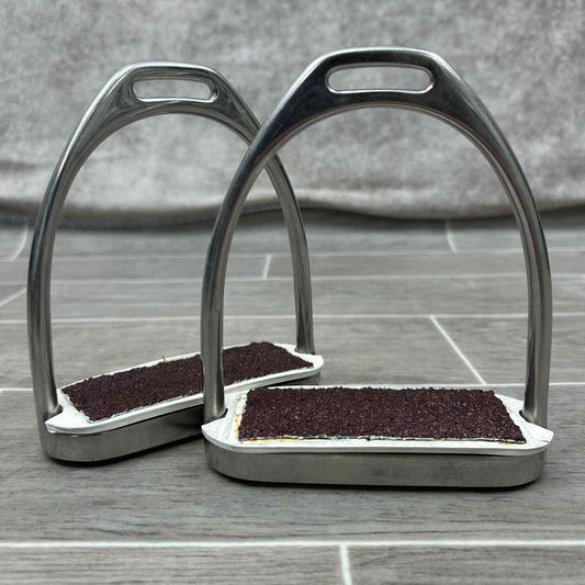 Metalab Fillis Stirrup Irons with Sure Grip Stirrup Pads 4.5"